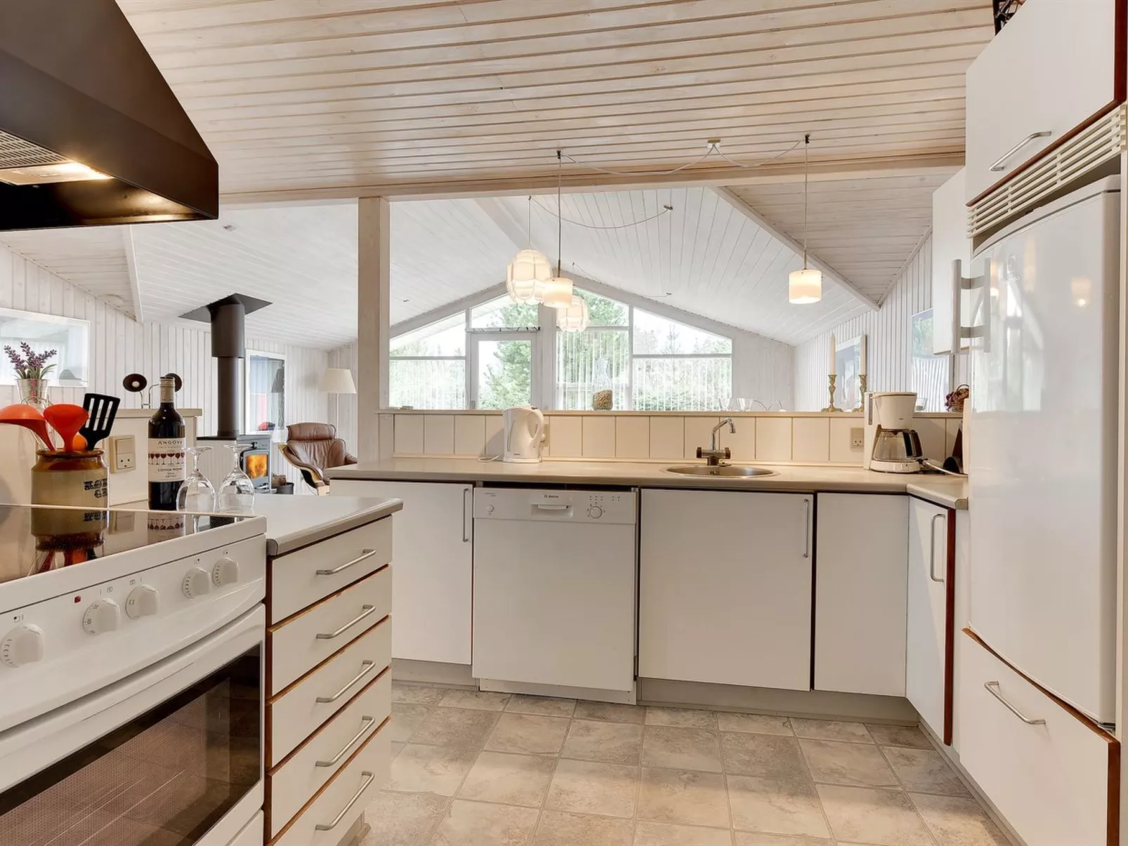 "Ajten" - 150m from the sea-Binnen