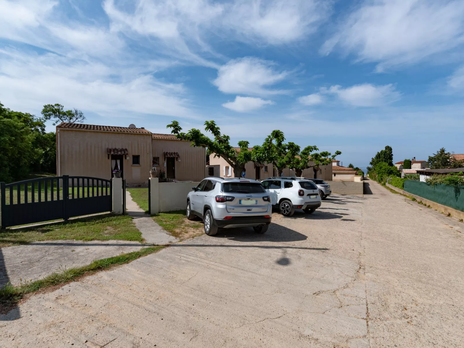 La Pinède, bungalow 4 pers.-Buiten