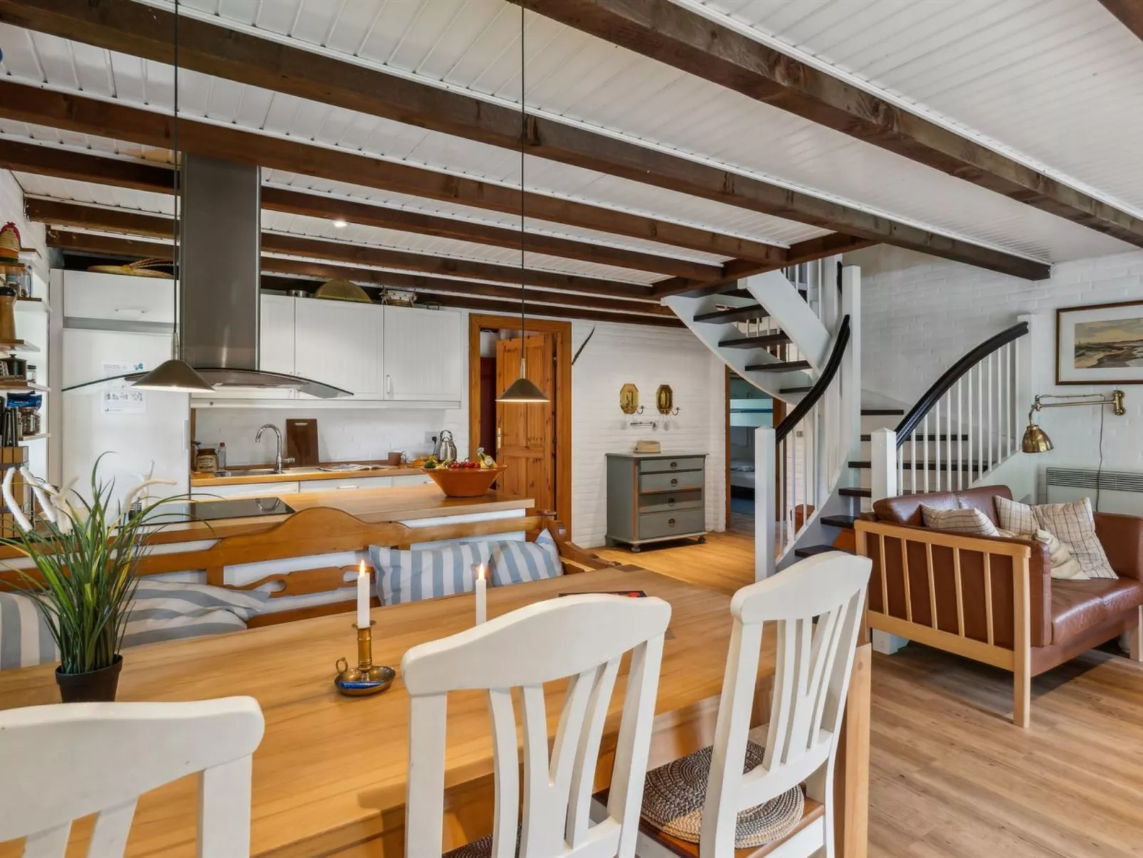 "Ariela" - 1.1km from the sea-Binnen