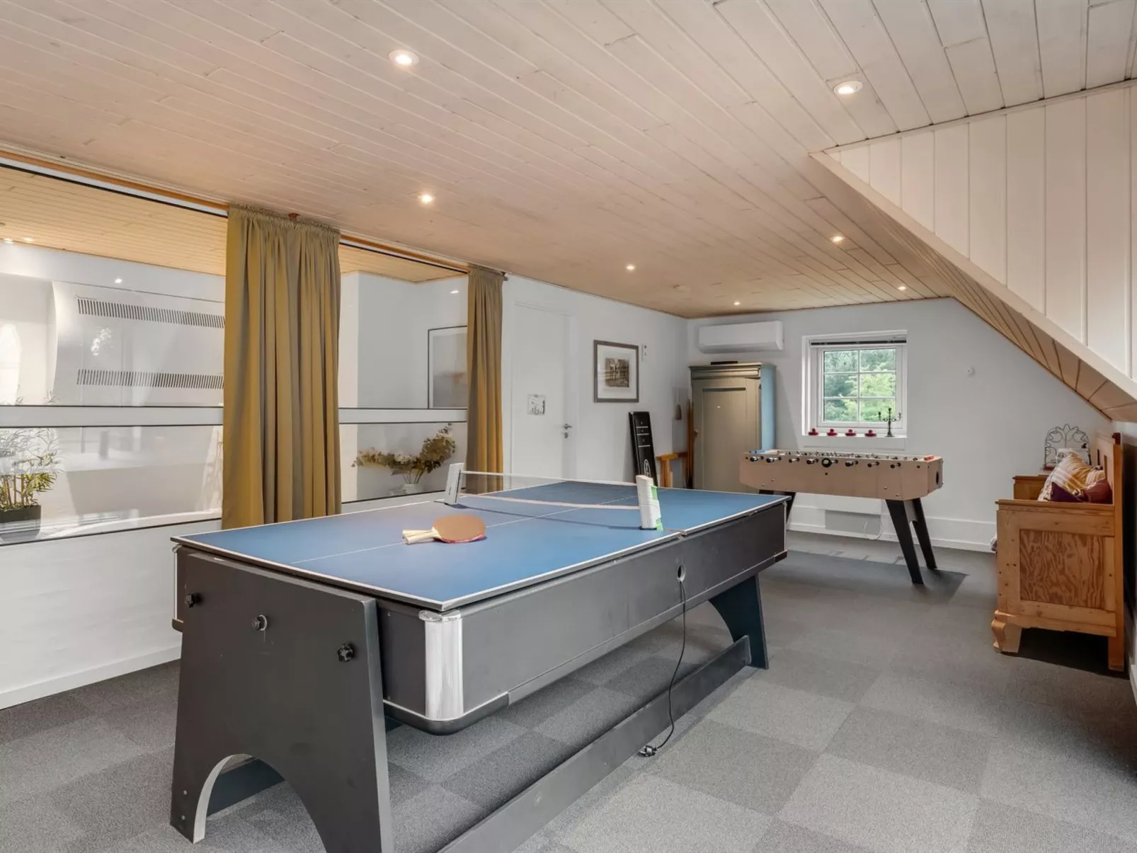 "Iliana" - 1km from the sea-Binnen