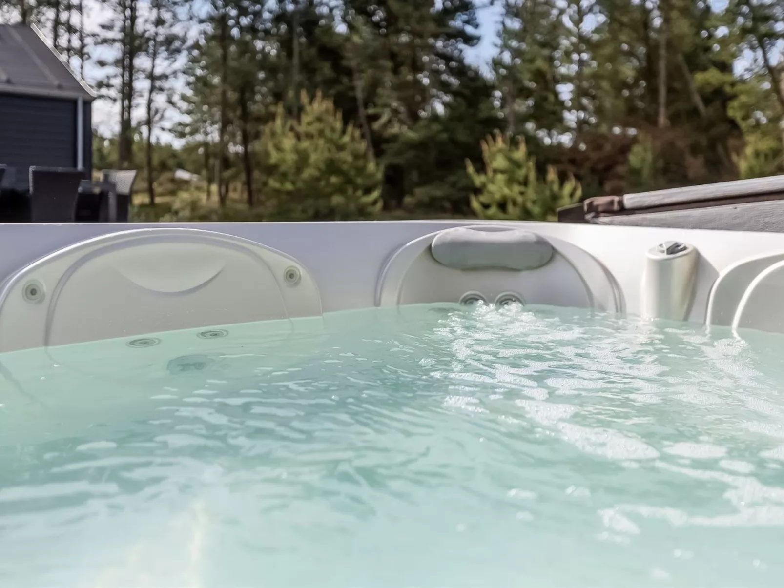 "Elke" - 3.5km from the sea-Binnen