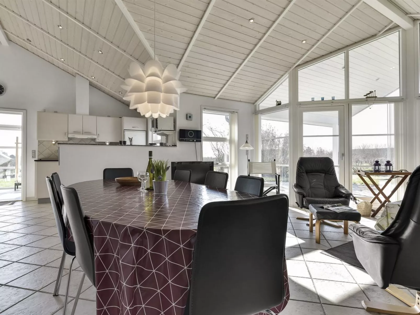 "Bara" - 600m from the sea-Binnen