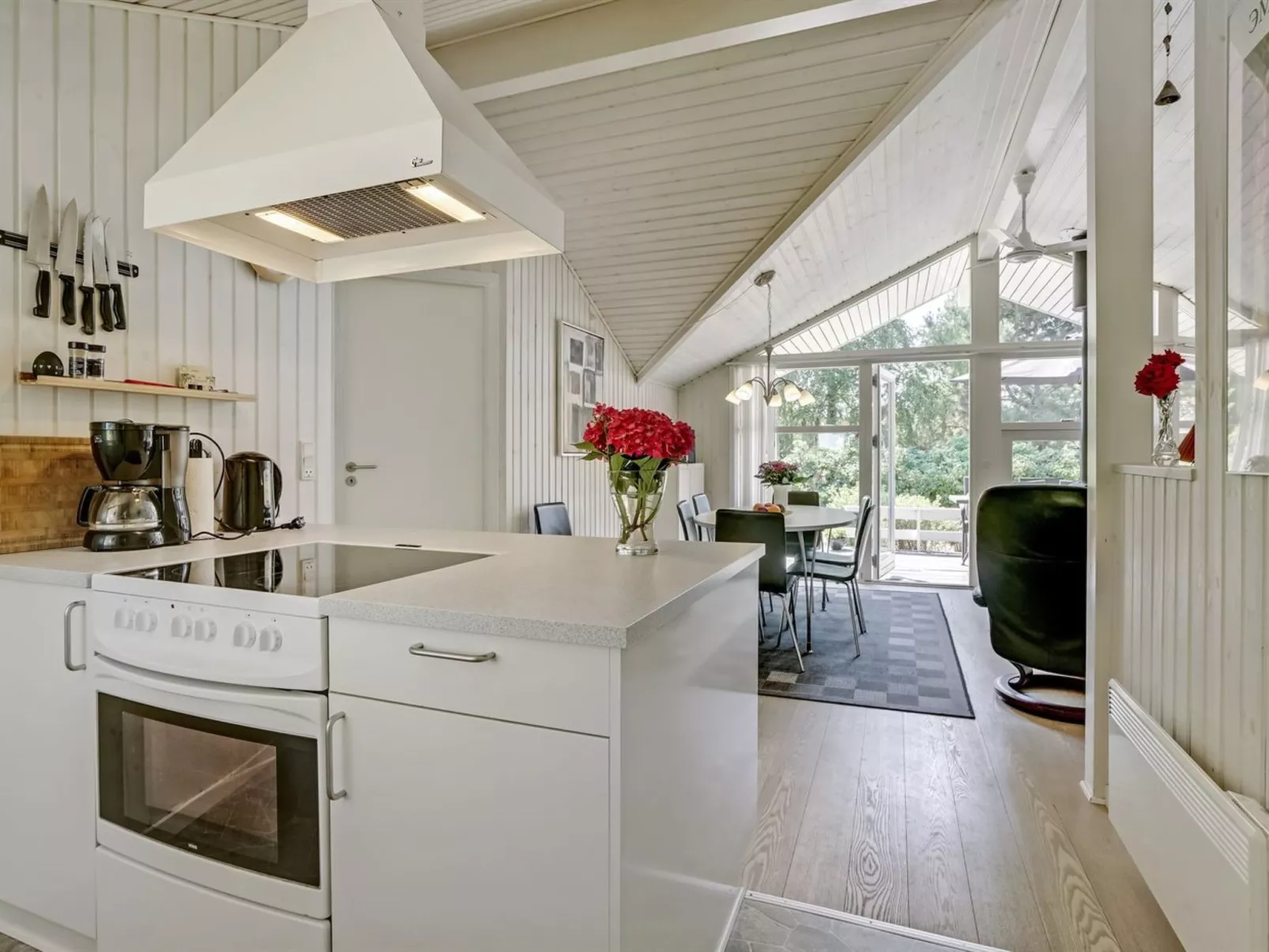 "Stasia" - 75m from the sea-Binnen