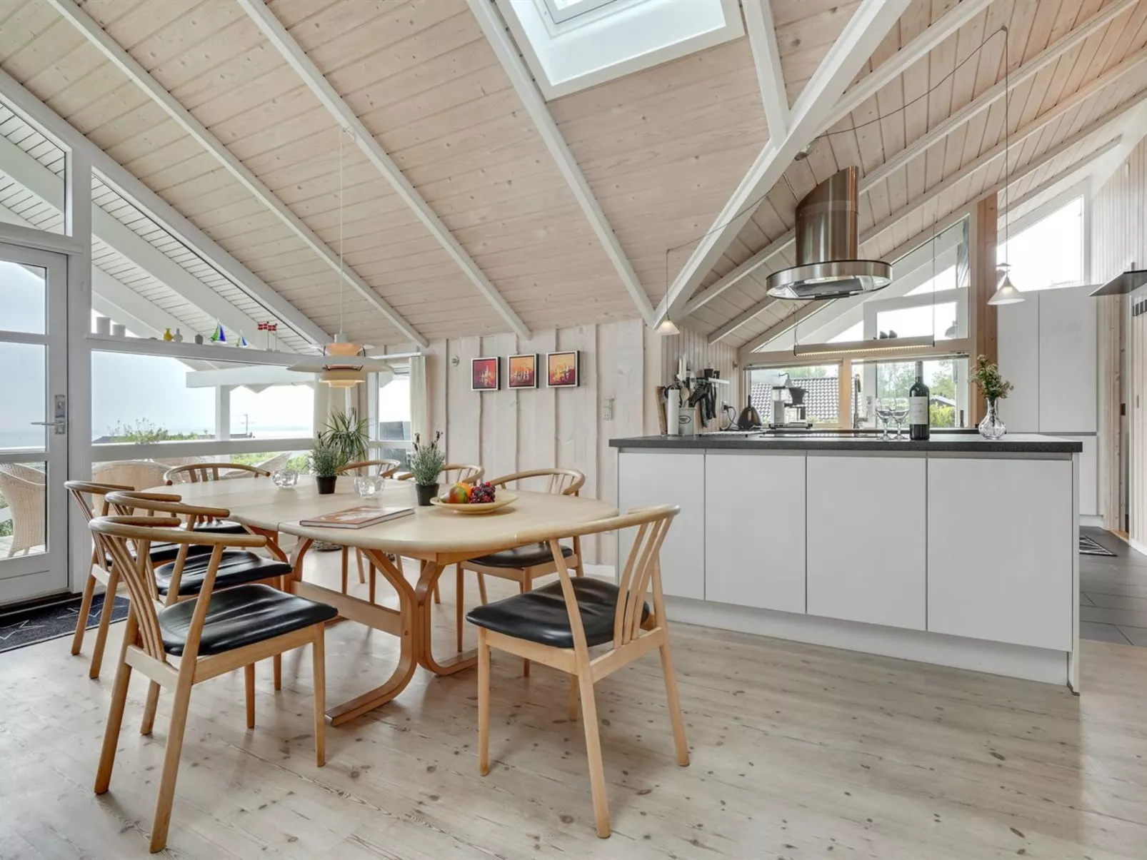 "Annvy" - 200m from the sea-Binnen