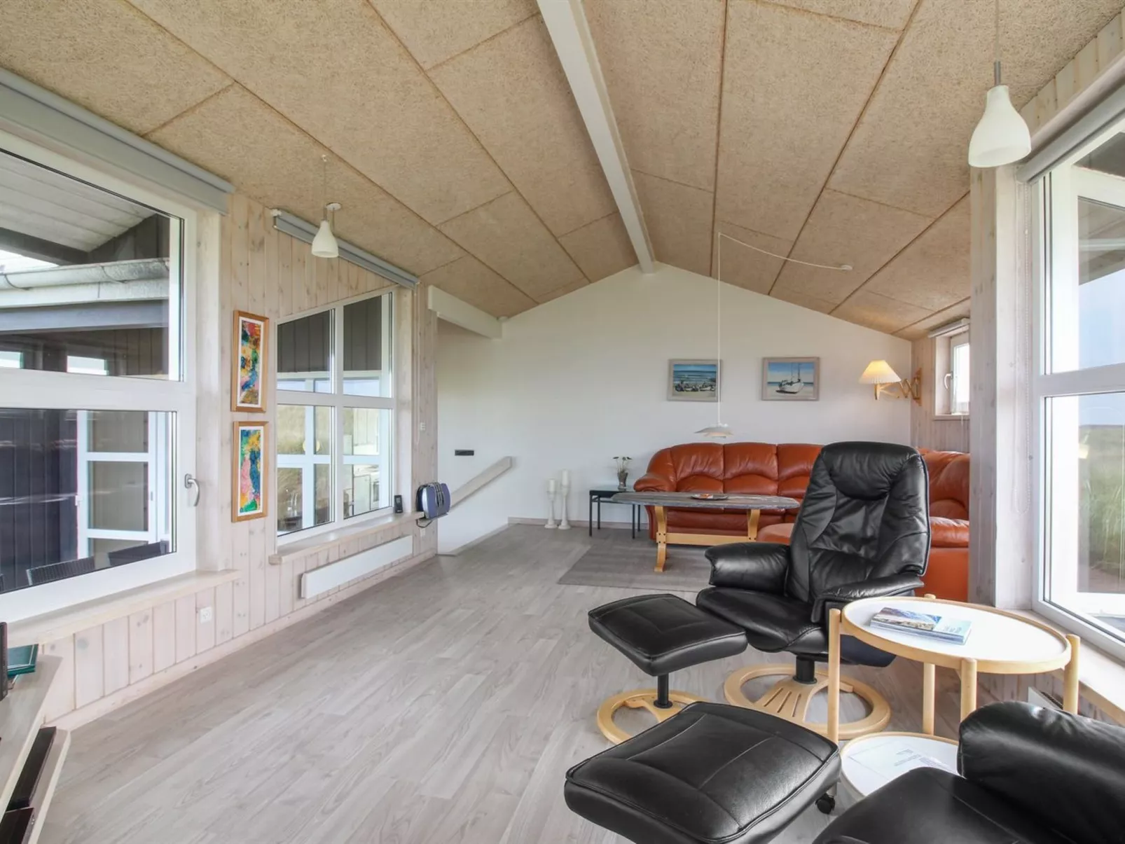 "Edwin" - 400m from the sea-Binnen