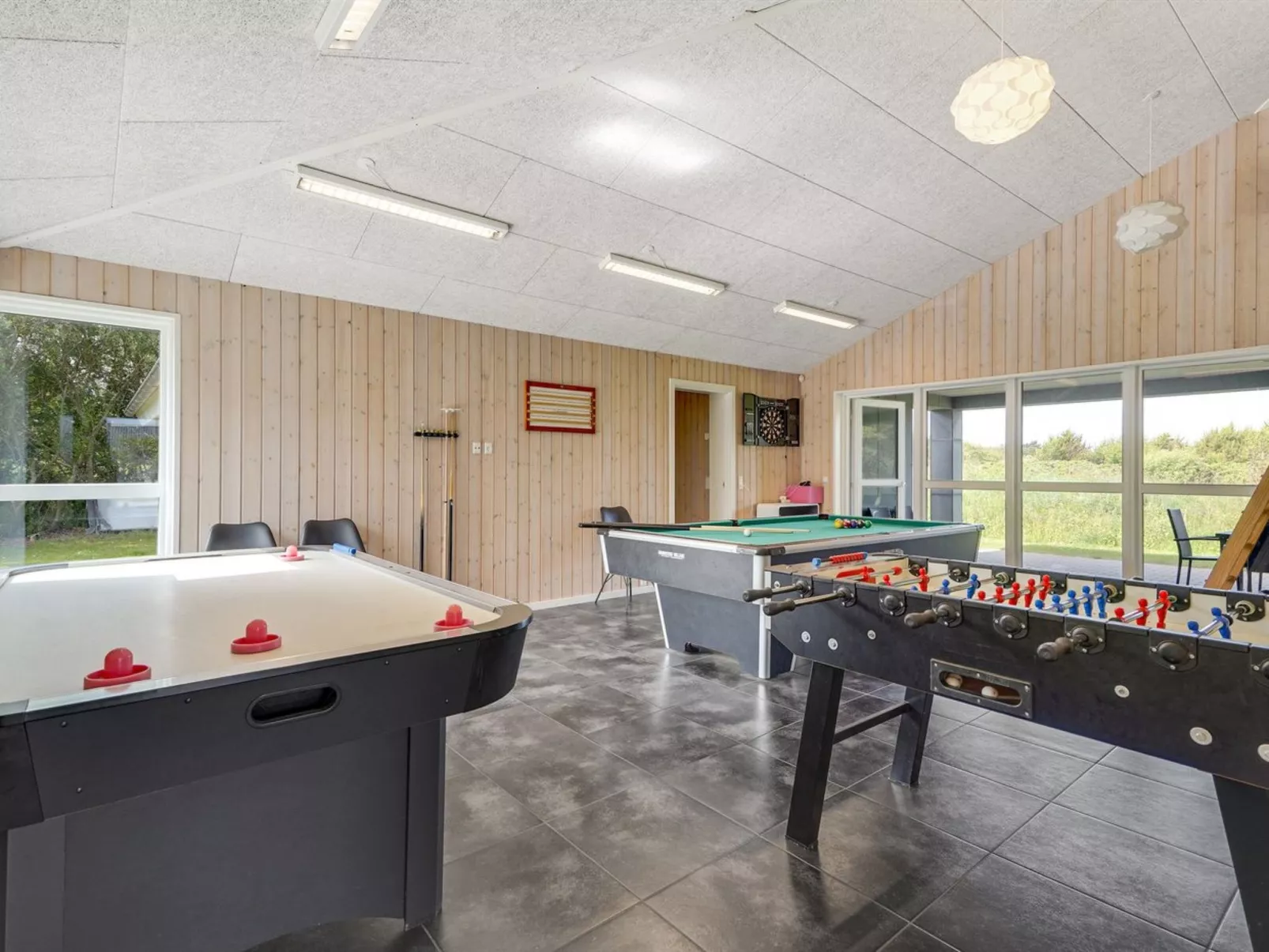 "Janita" - 800m from the sea-Binnen