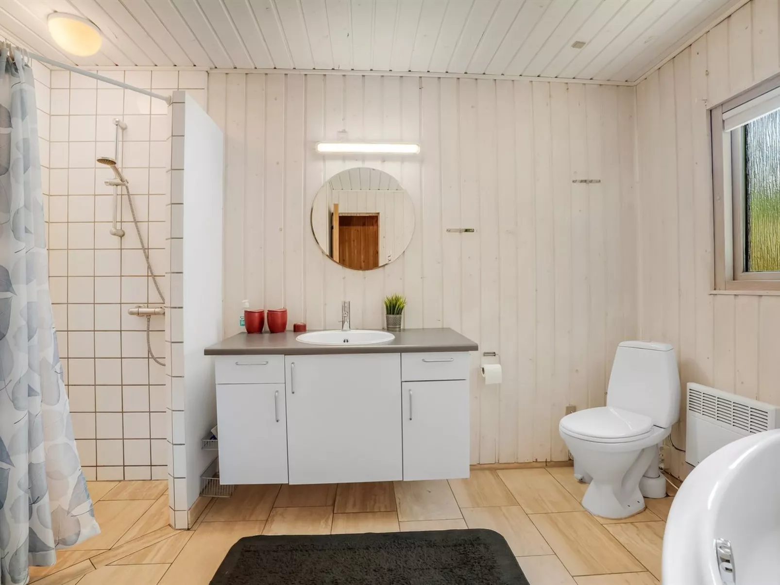 "Anine" - 200m to the fjord-Binnen