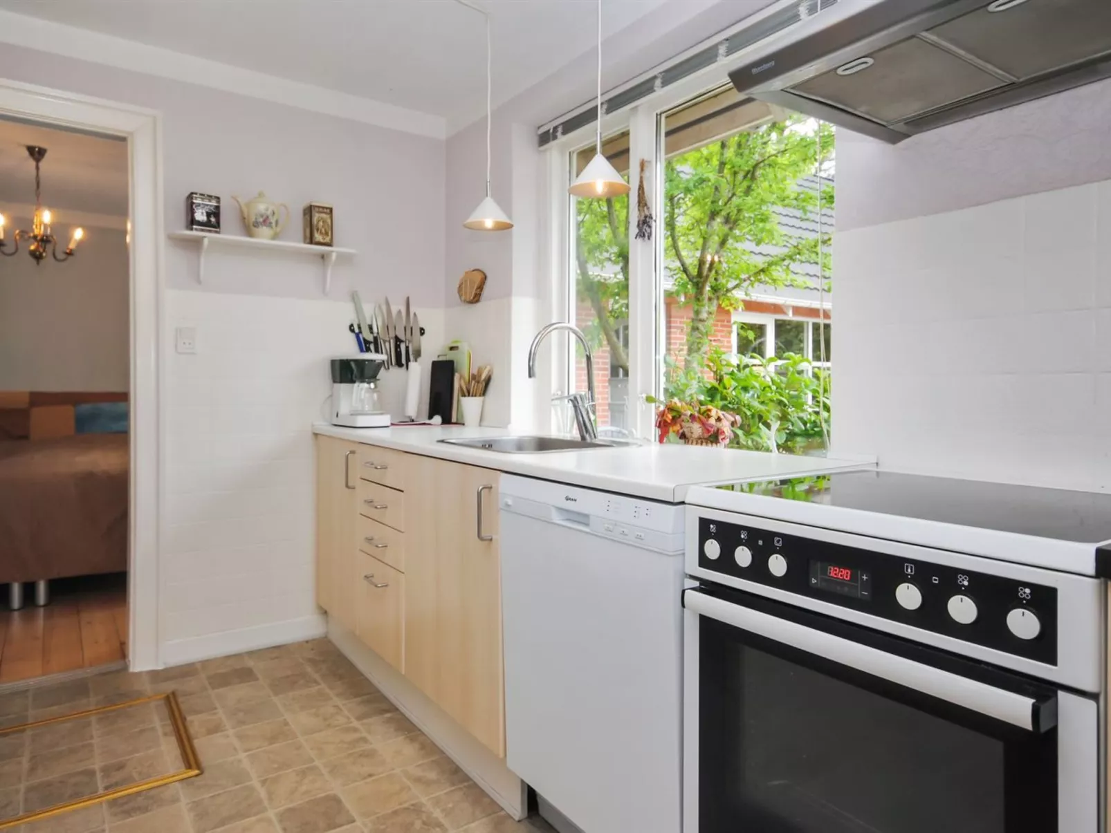 "Ludovic" - 7km from the sea-Binnen