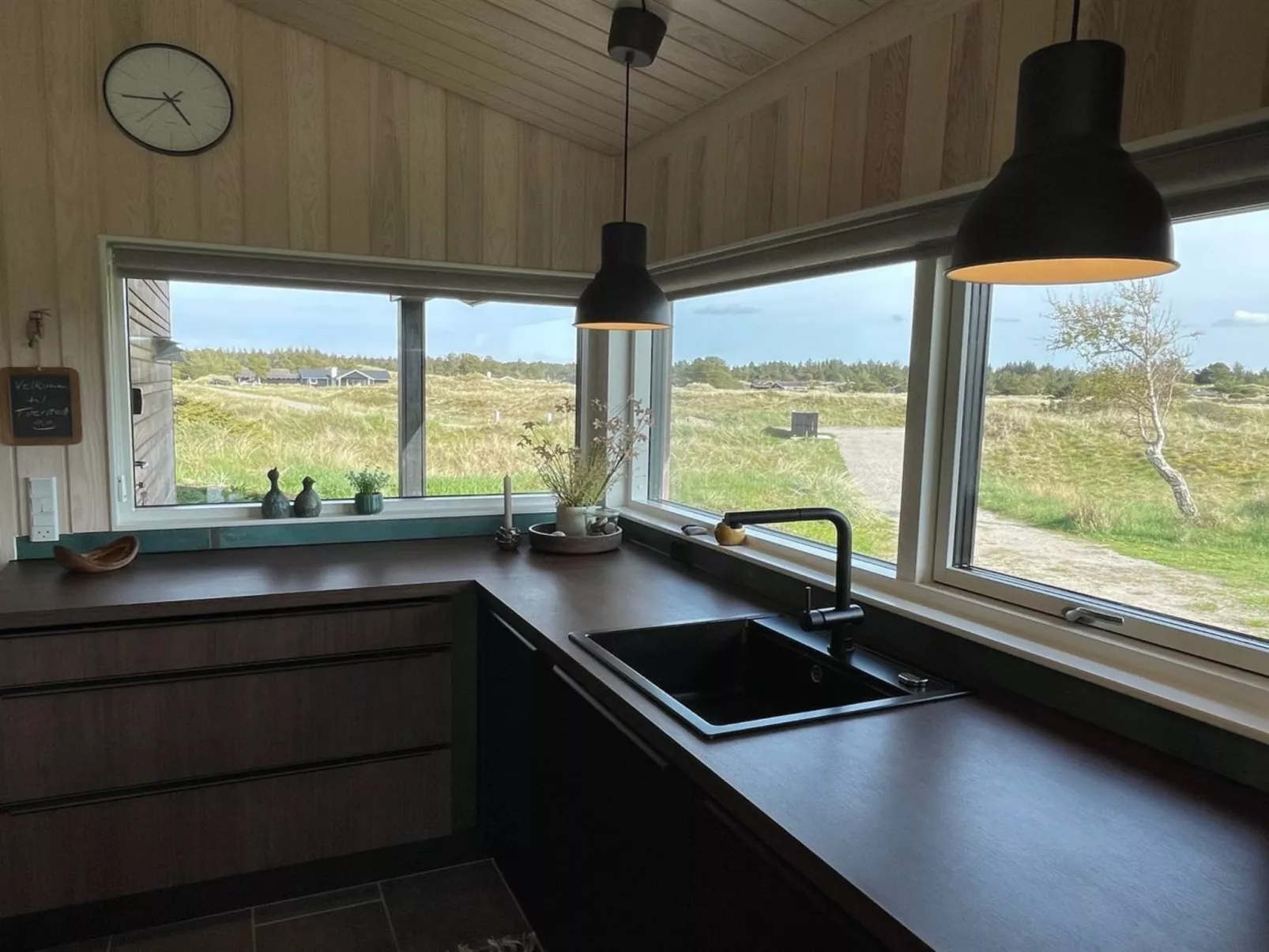 "Hinda" - 1.2km from the sea-Binnen