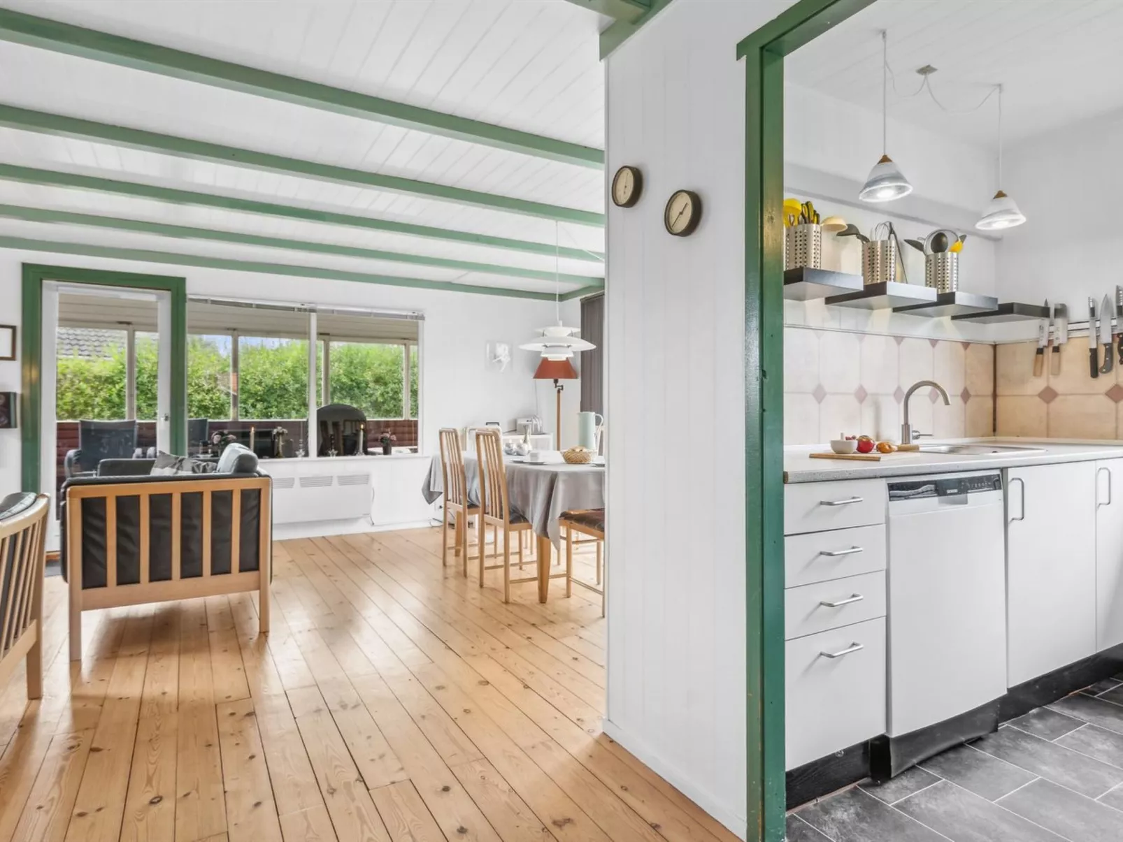 "Momo" - 570m from the sea-Binnen