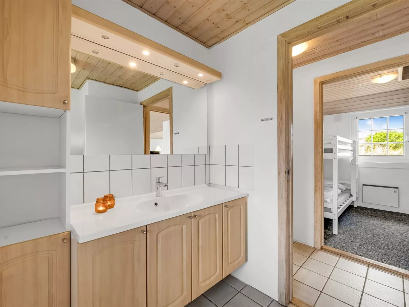 "Edlef" - 800m from the sea-Binnen