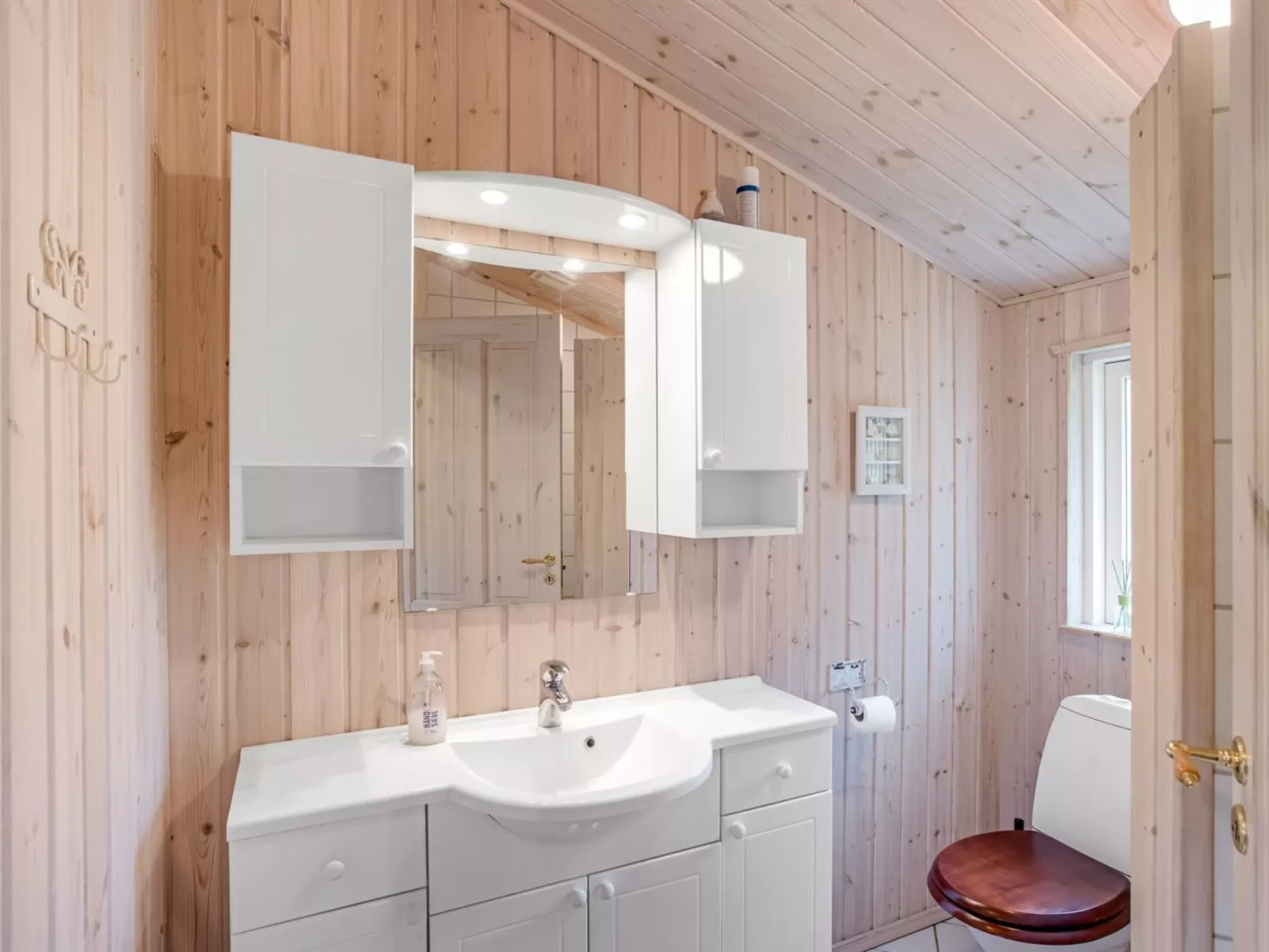 "Thrineke" - 600m from the sea-Binnen