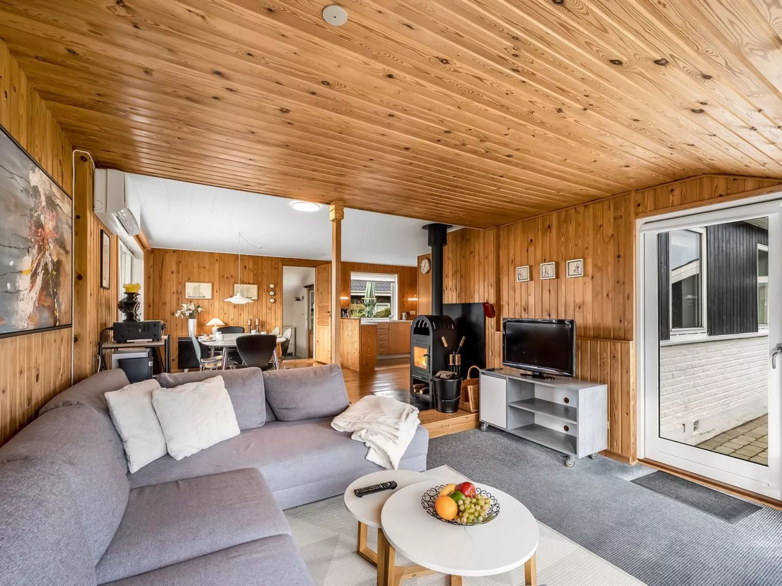 "Eloise" - 400m from the sea-Binnen