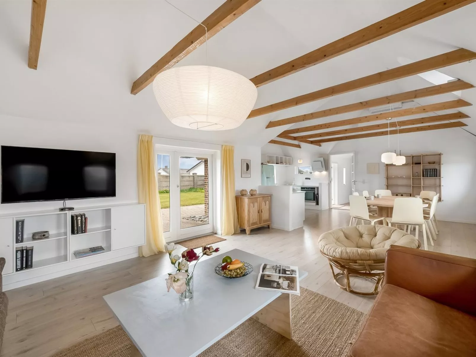 "Hermine" -  from the sea-Binnen