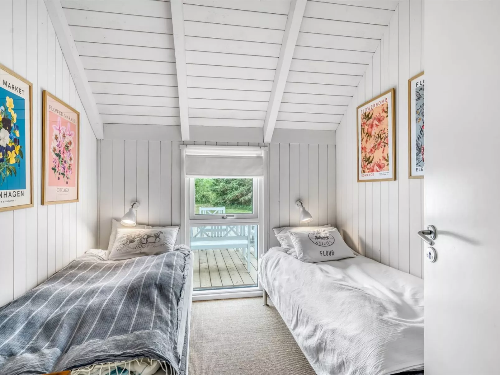 "Verner" - 900m from the sea-Binnen