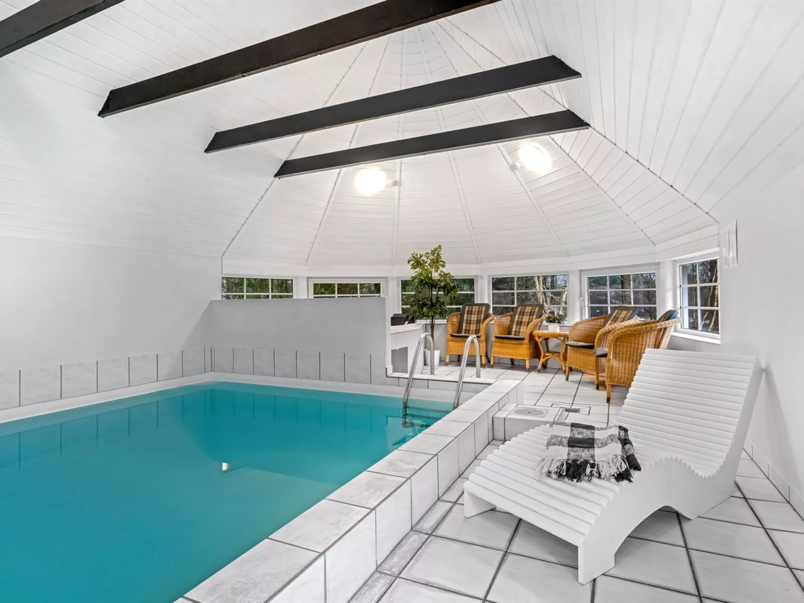 "Rajka" - 800m from the sea-Buiten