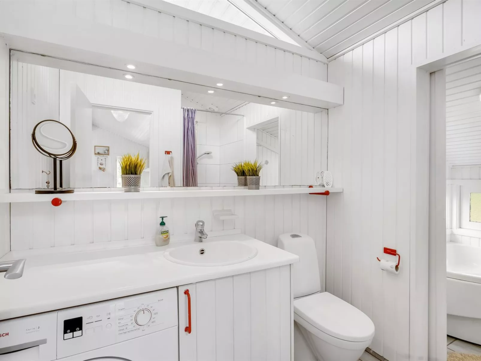 "Amai" - 100m from the sea-Binnen