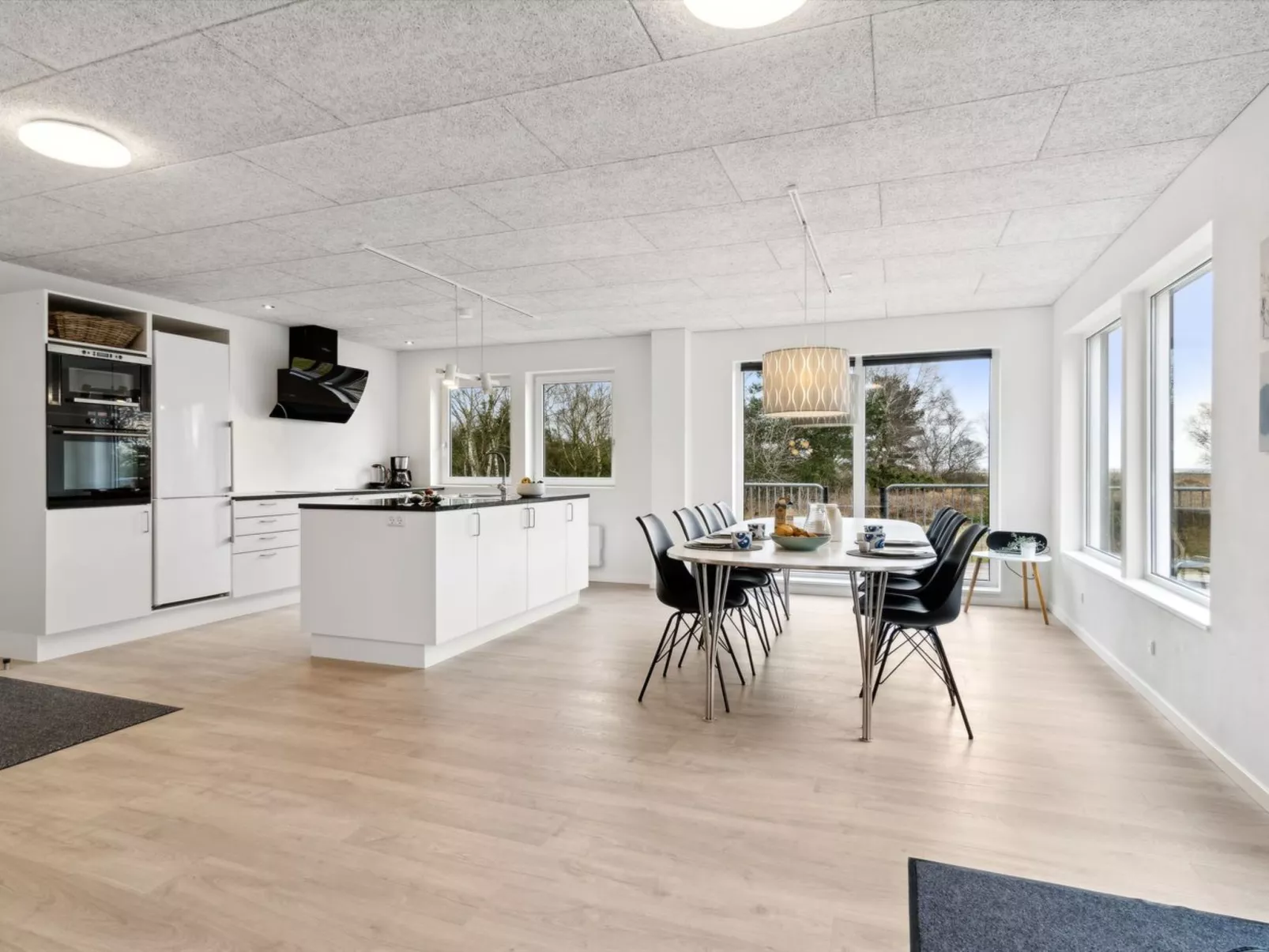 "Thorbiorn" -  from the sea-Binnen