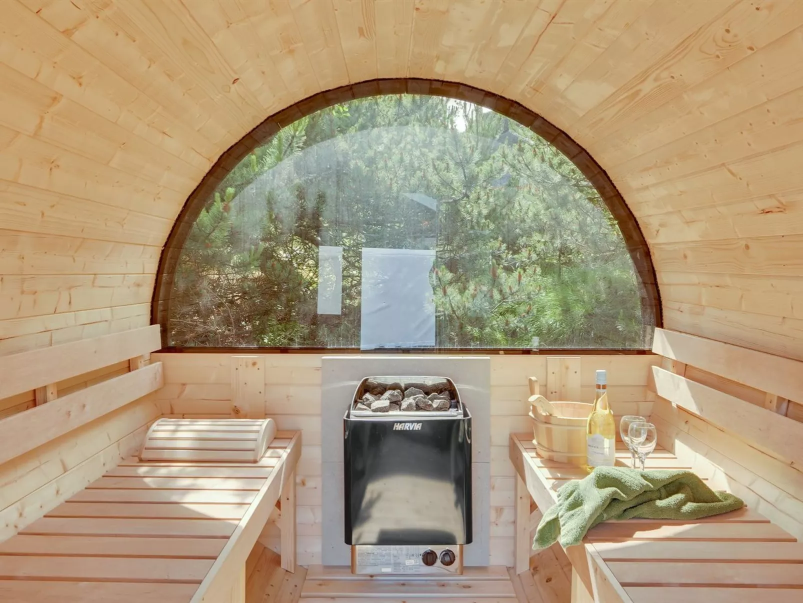 "Ingobald" - 1.5km from the sea-Binnen