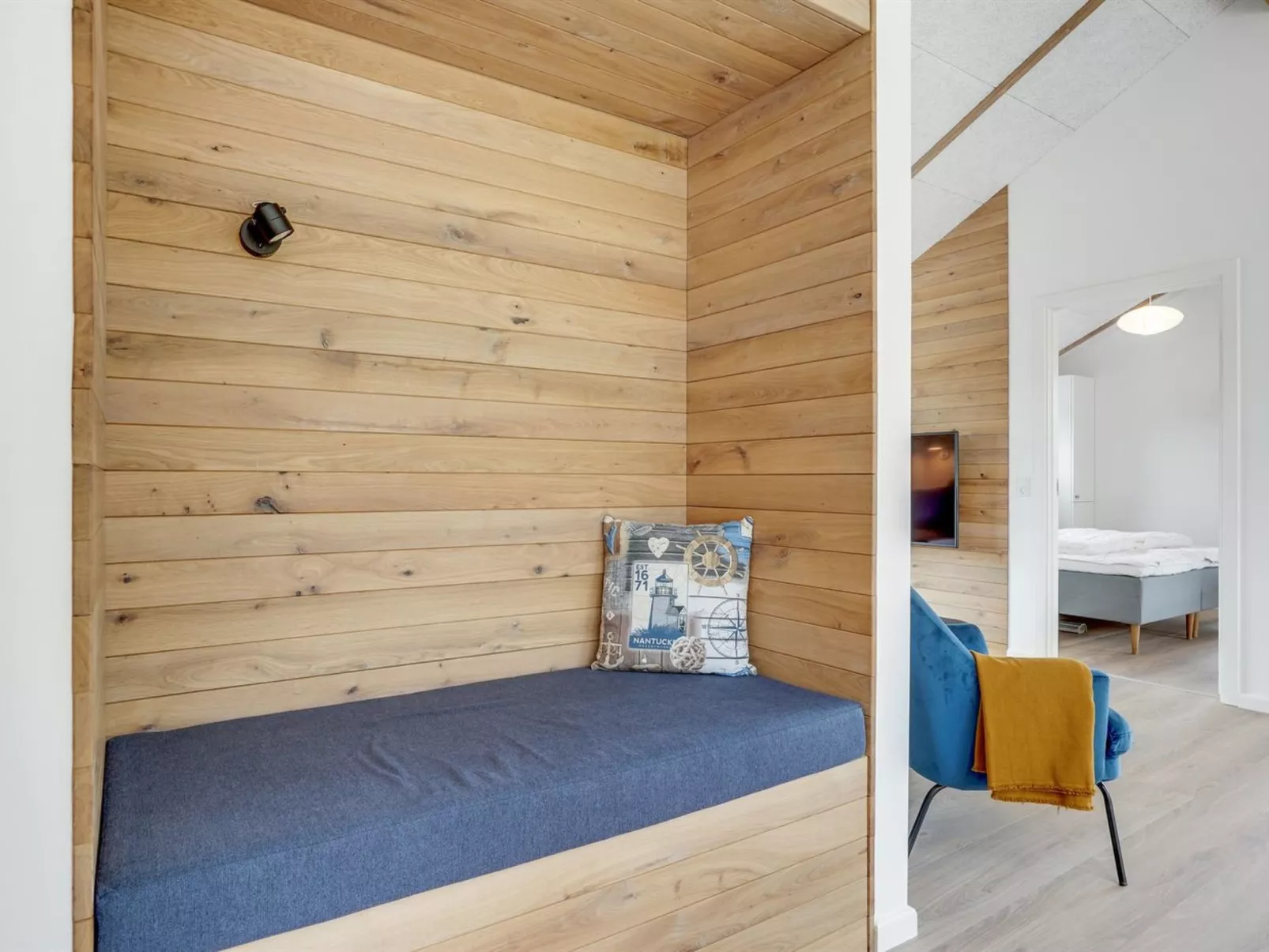 "Antonette" - 1.8km from the sea-Binnen