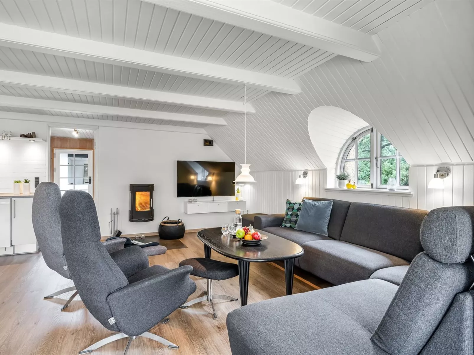 "Rasmina" - 1.2km from the sea-Binnen