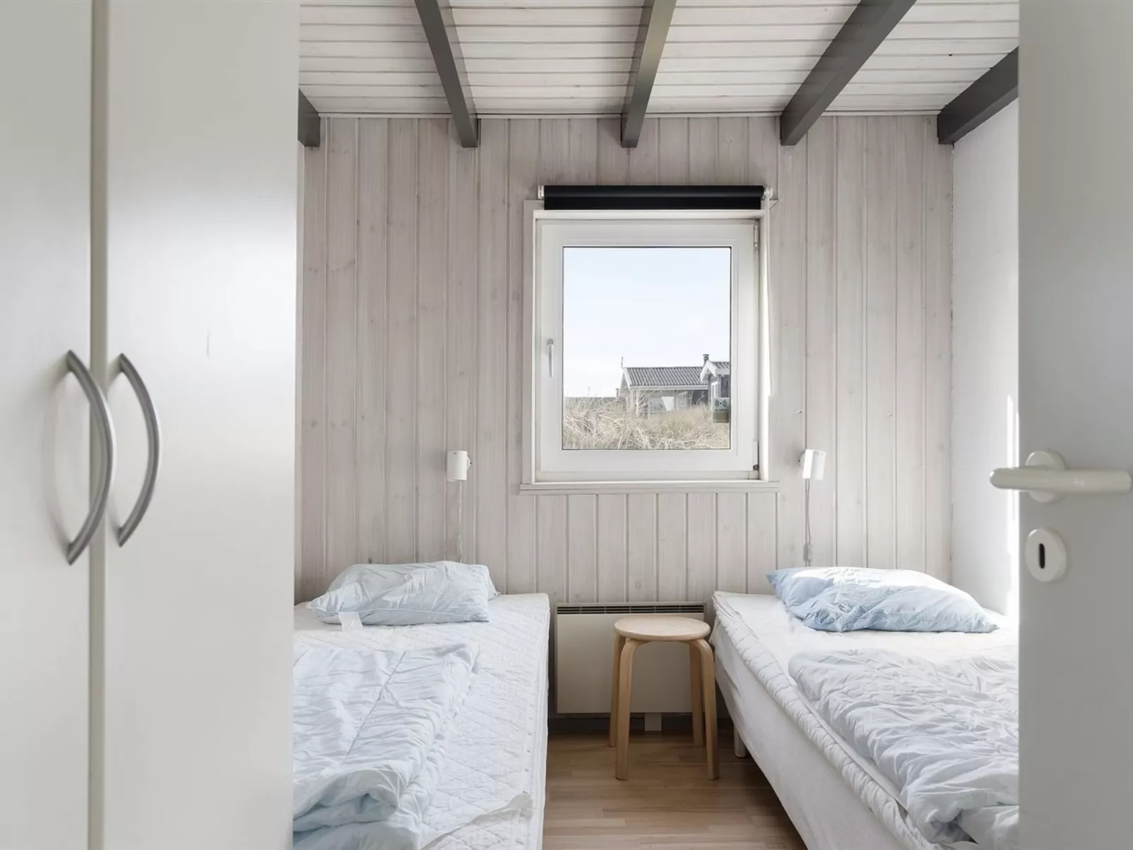 "Merta" - 150m from the sea-Binnen