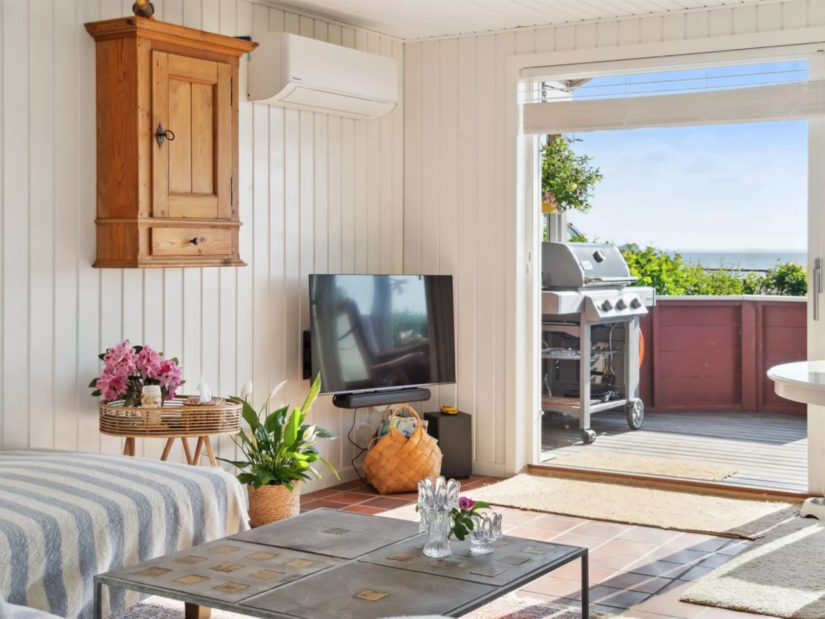 "Anselmi" - 25m from the sea-Binnen