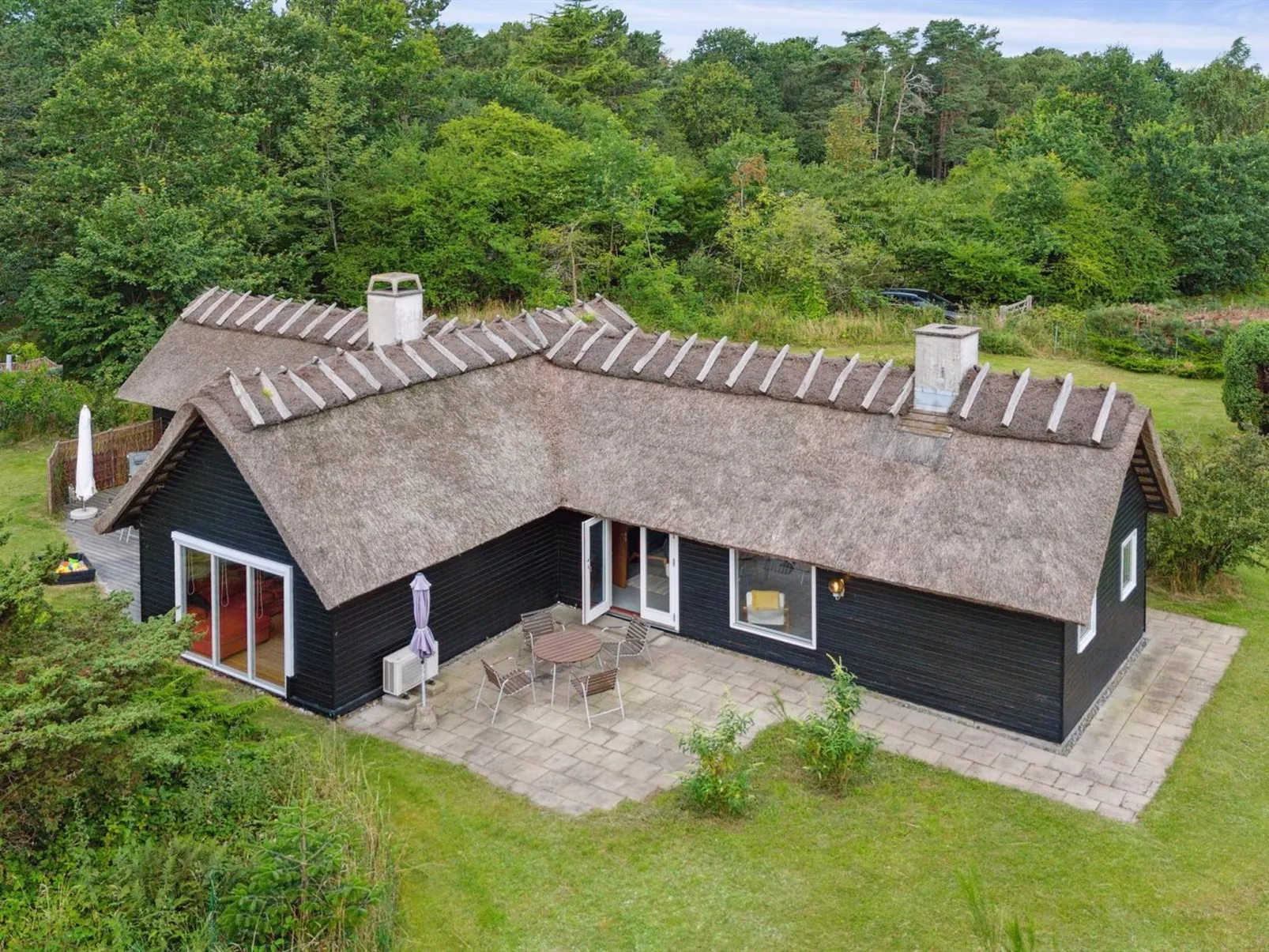 "Emeli" - 100m from the sea-Buiten