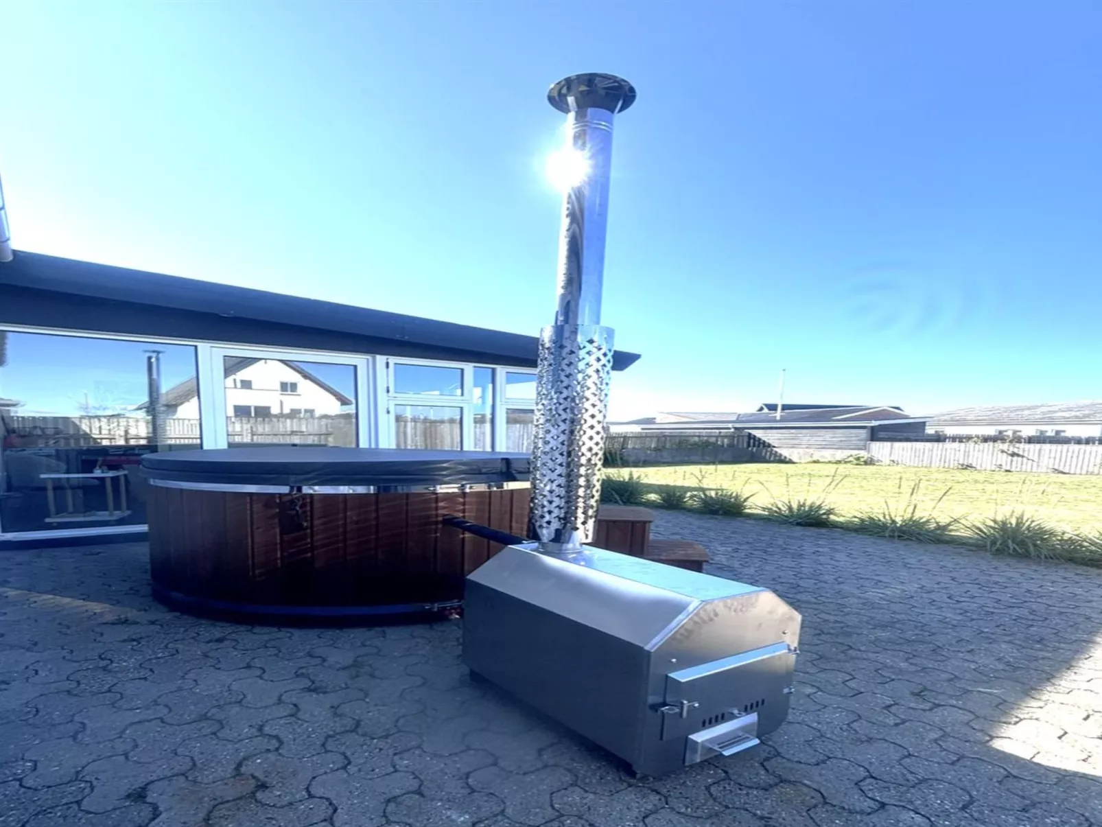 "Darja" - 300m from the sea-Binnen