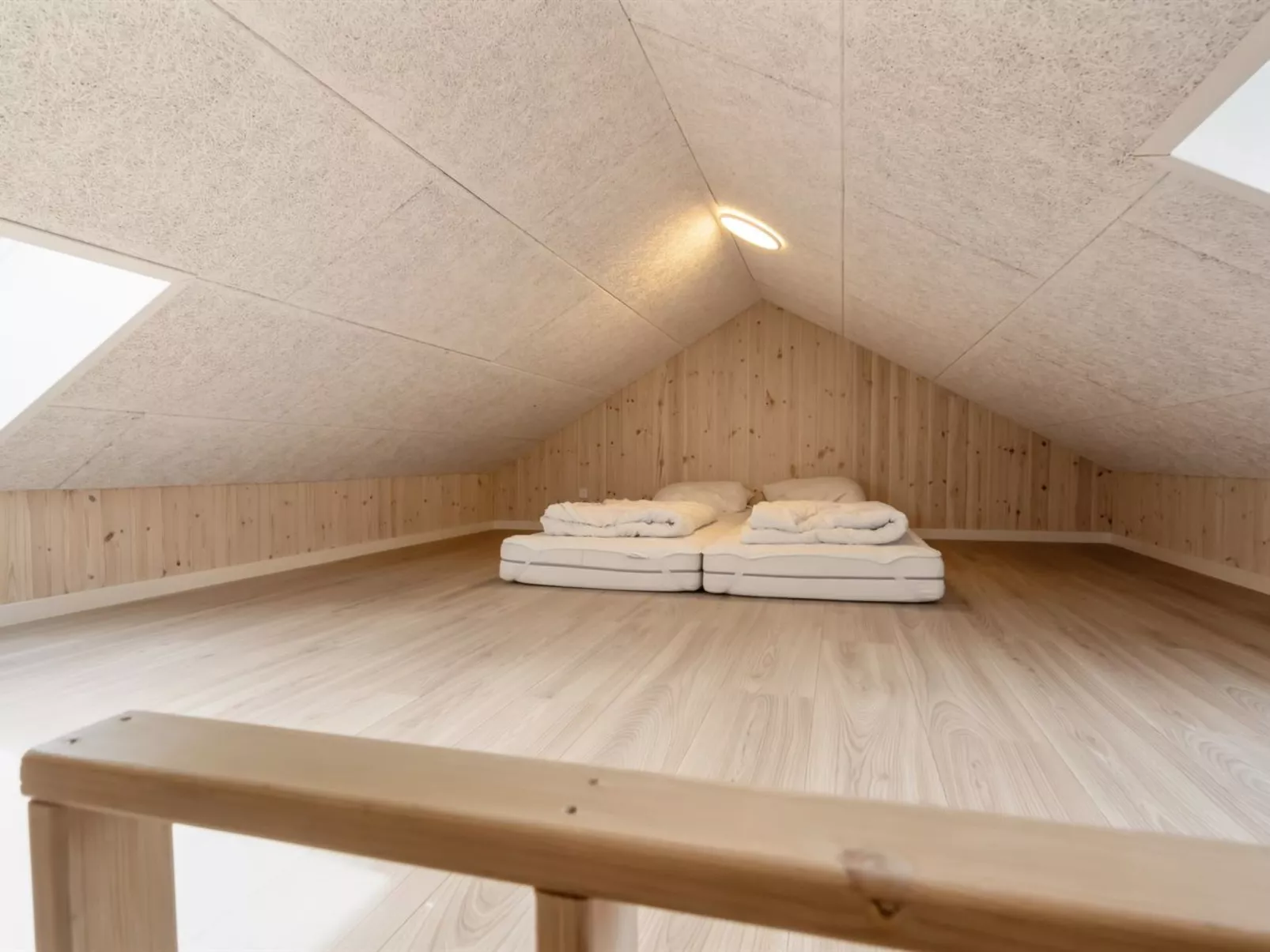 "Jalina" - 200m from the sea-Binnen