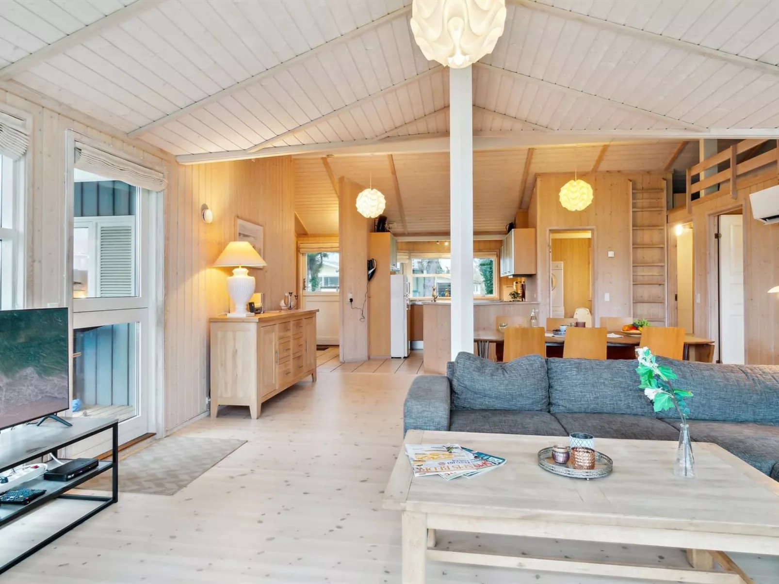 "Ilsi" - 275m from the sea-Binnen