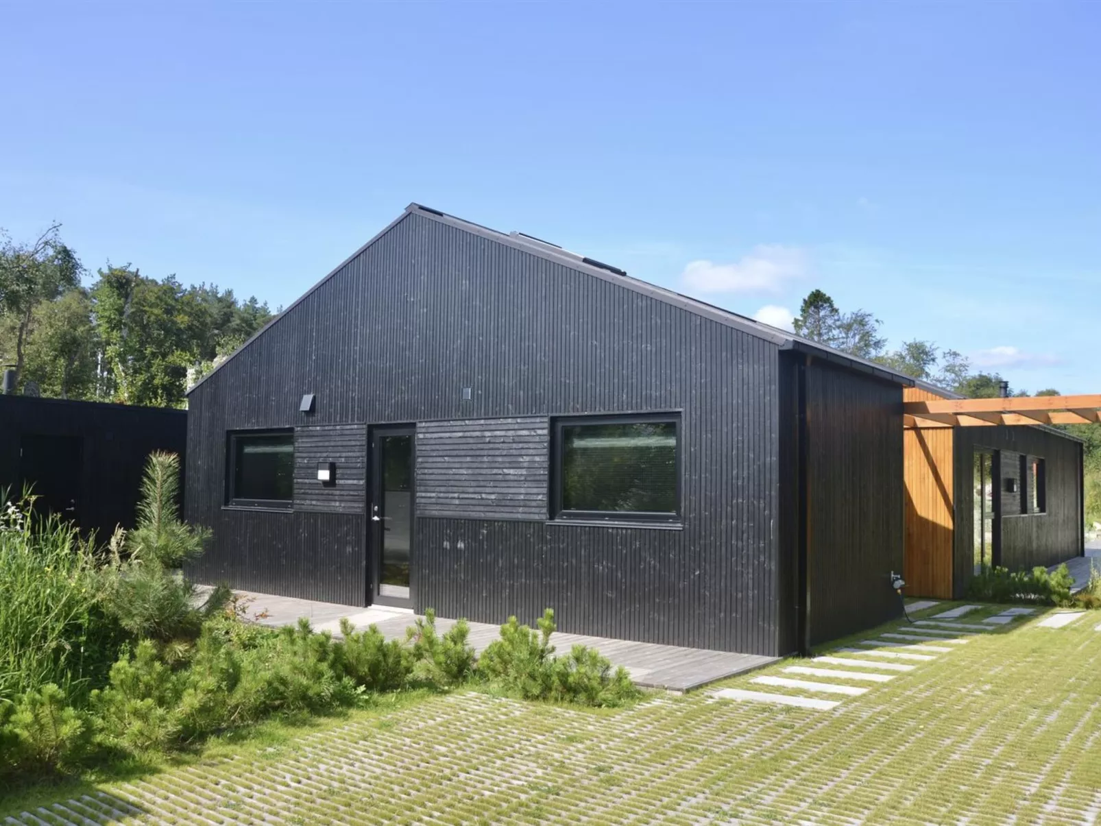 "Jaane" -  from the sea-Buiten