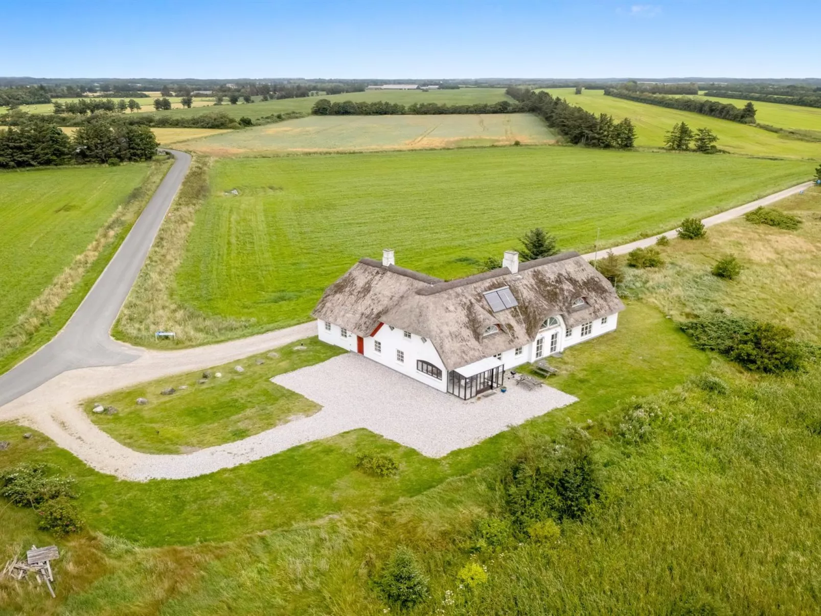 "Darleen" - 850m to the fjord-Buiten