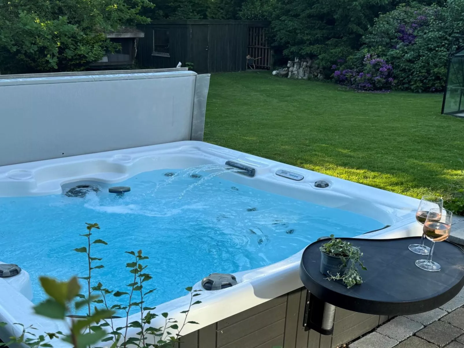 "Hjalmine" - 1.4km from the sea-Binnen