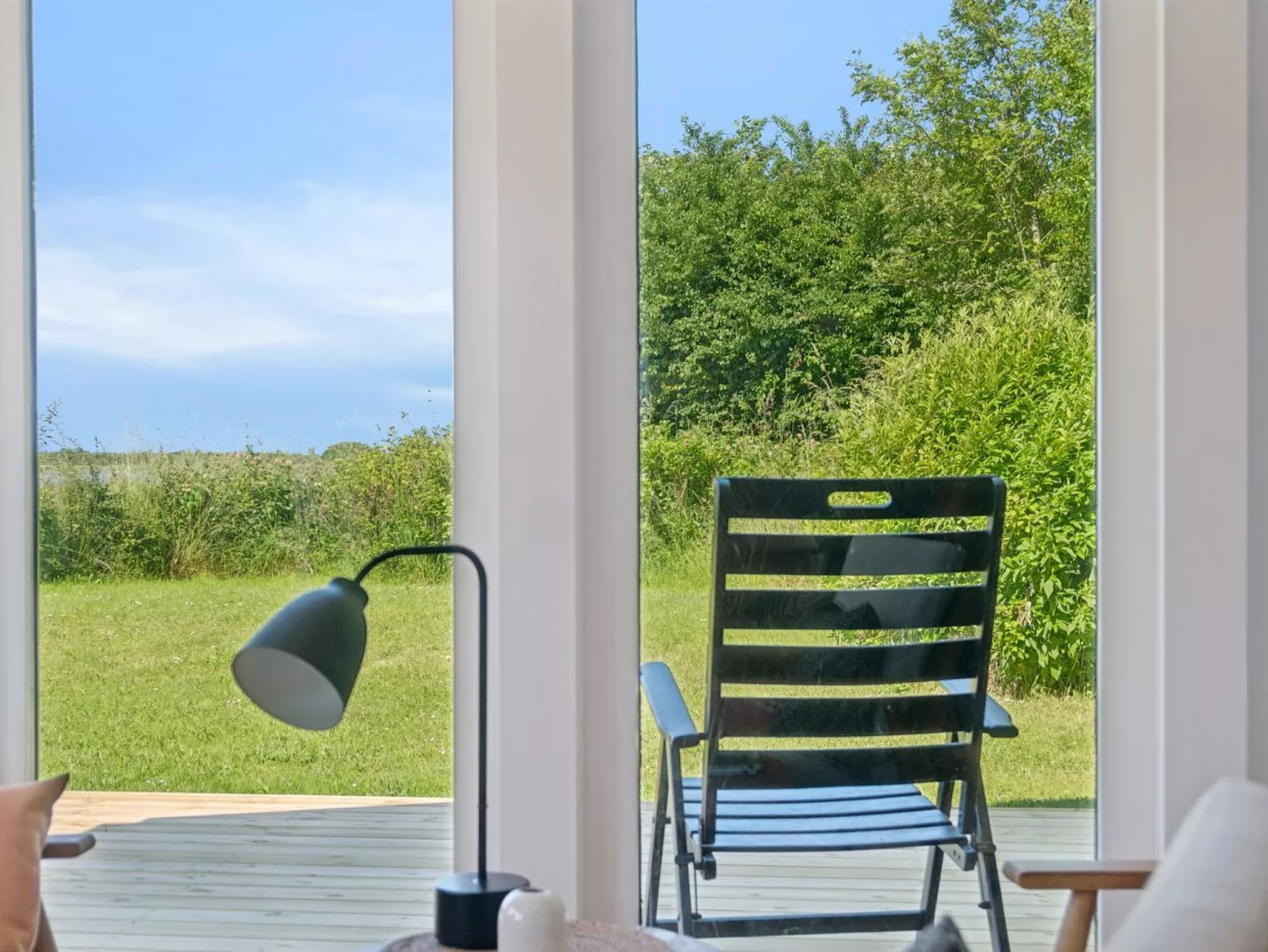 "Dufa" - 200m to the fjord-Binnen