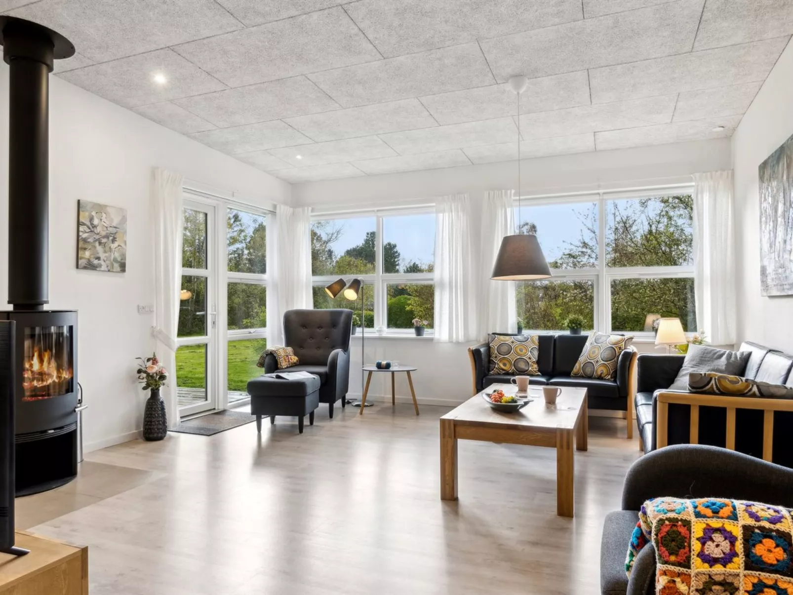 "Matilde" - 390m from the sea-Binnen