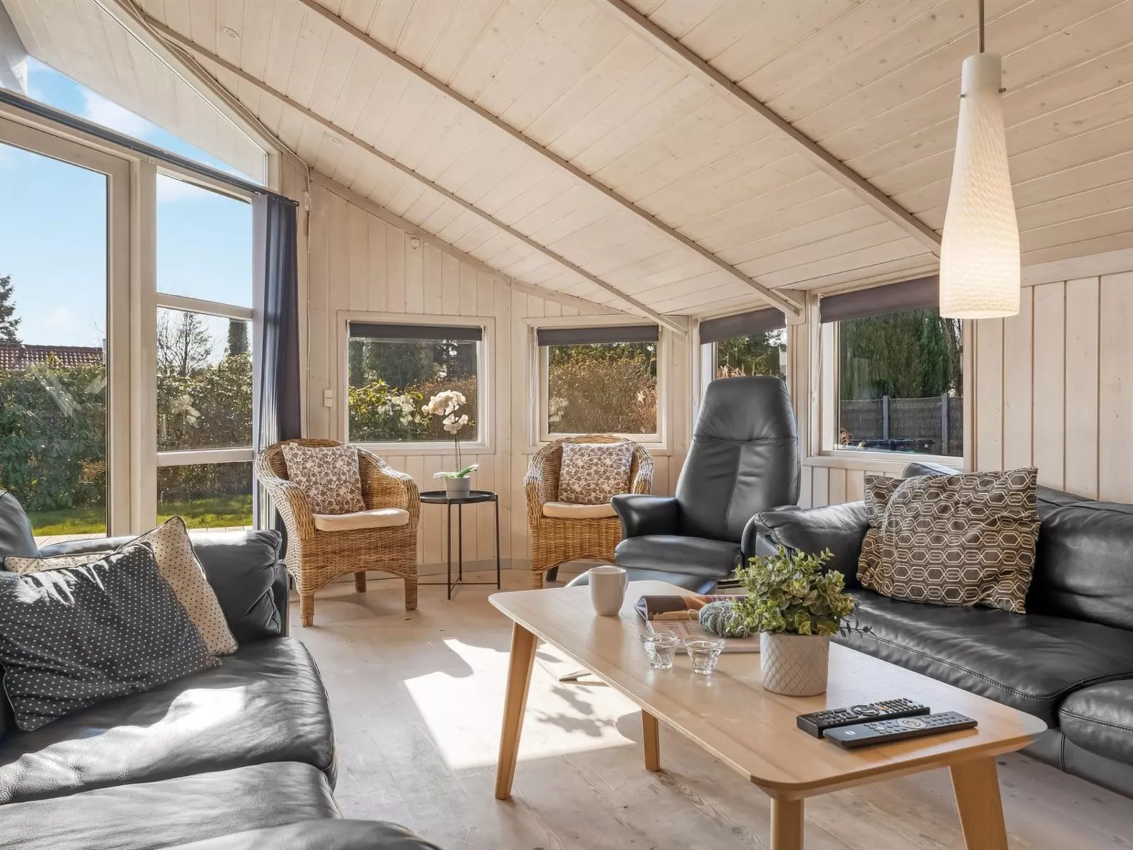 "Selvi" - 500m from the sea-Binnen