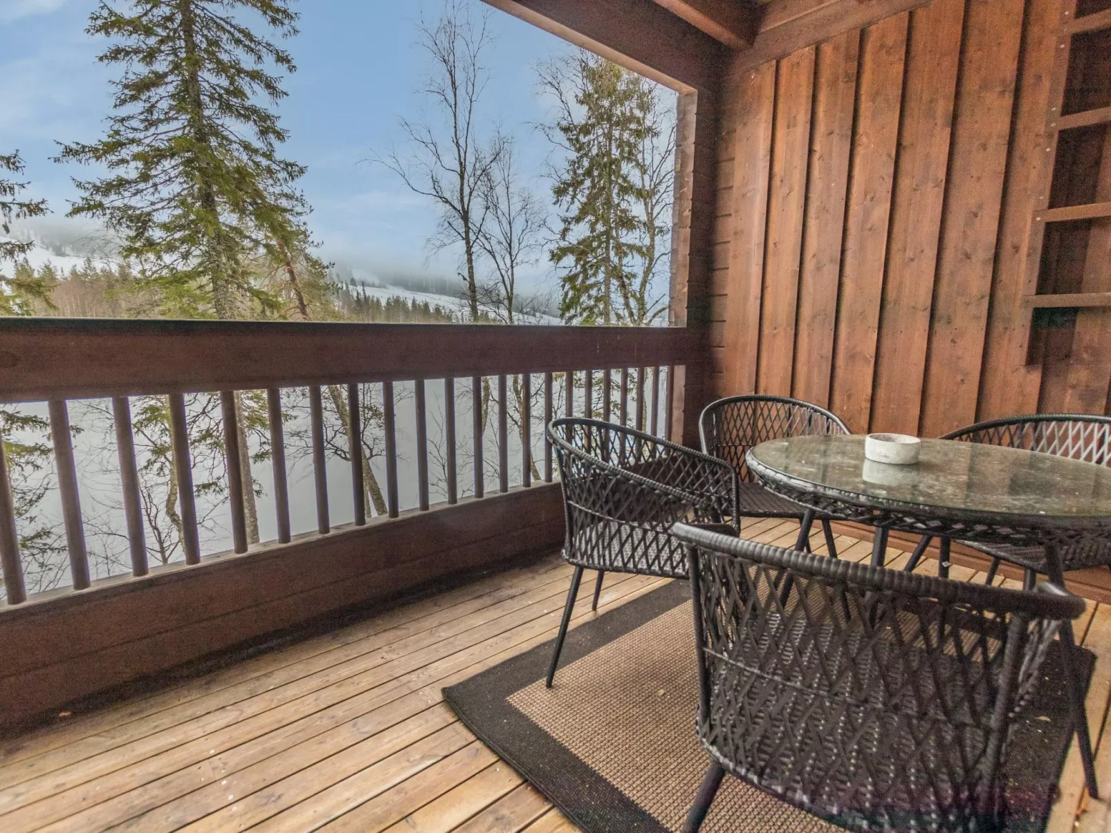 Uulanlinna a, paritalo-Binnen