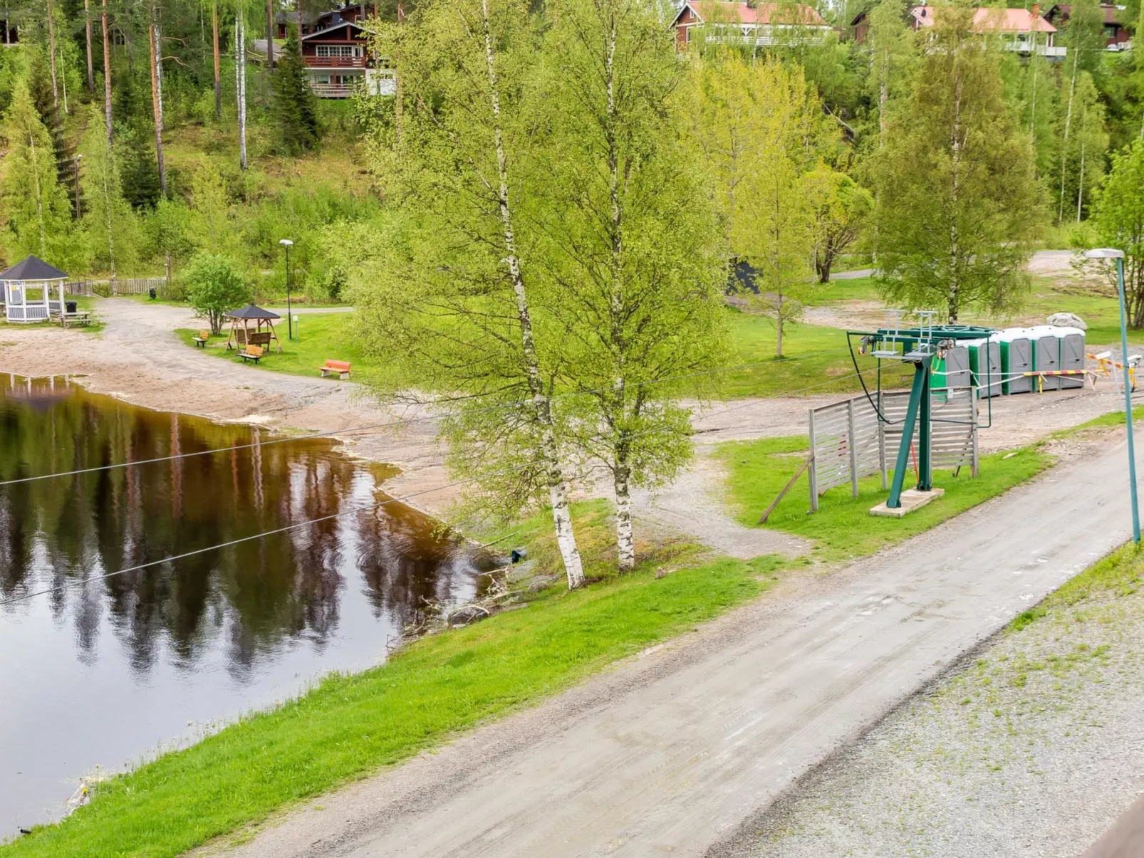 Tahkon rantatupa 7 b-Binnen