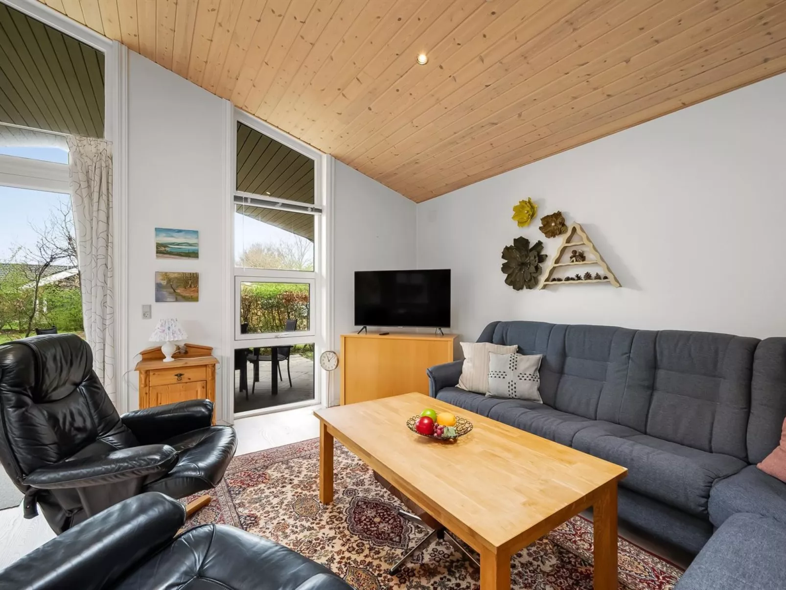 "Gertrud" - 950m to the fjord-Binnen