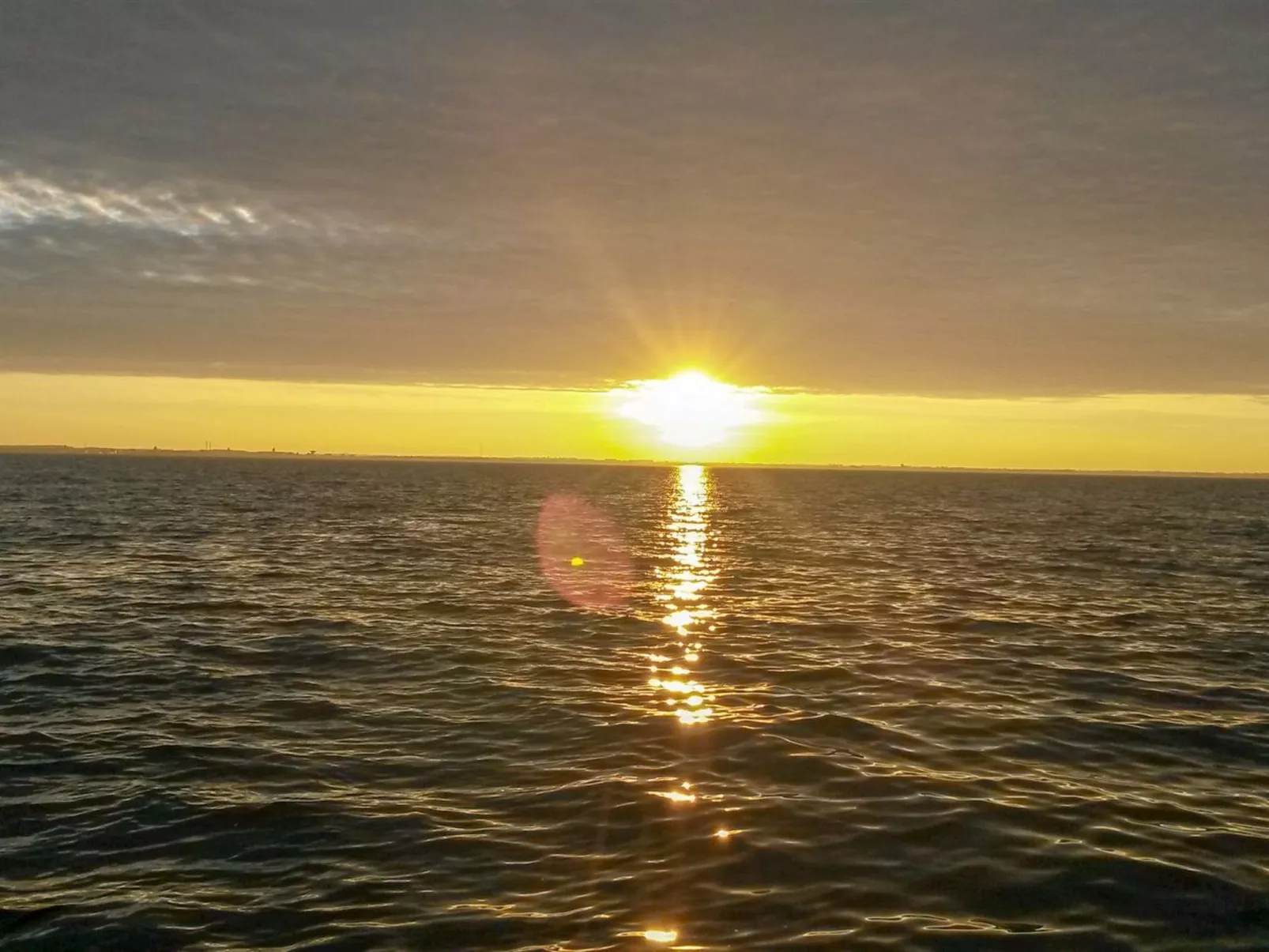 "Cornelius" - 30m from the sea-Buiten