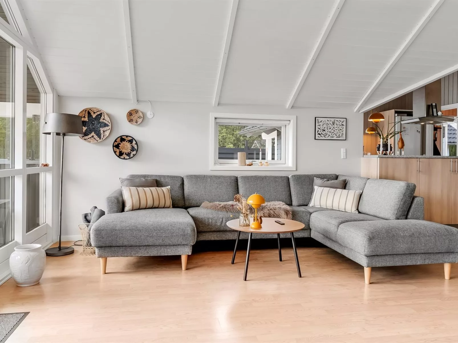 "Truels" - 30km from the sea-Binnen