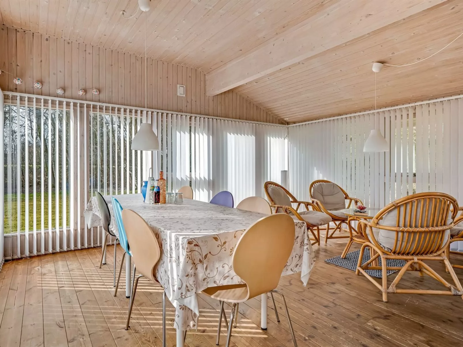 "Iris" - 200m to the fjord-Binnen