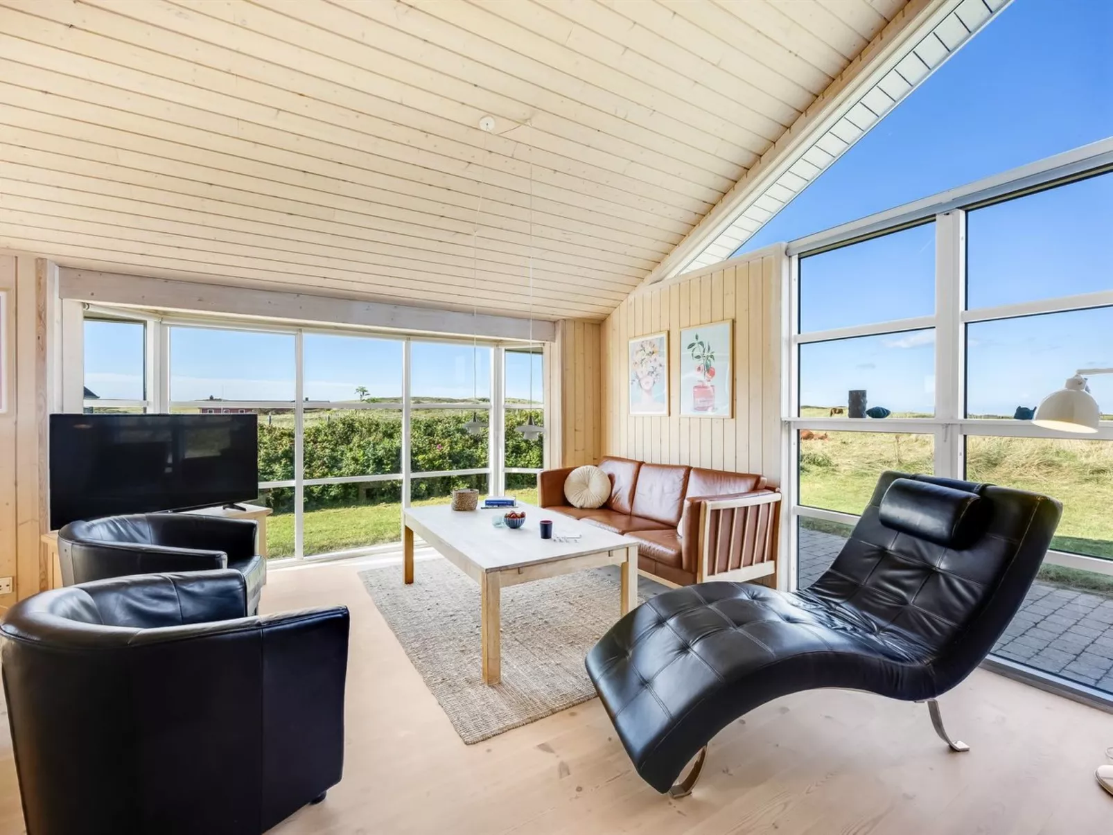 "Aiana" - 300m from the sea-Binnen