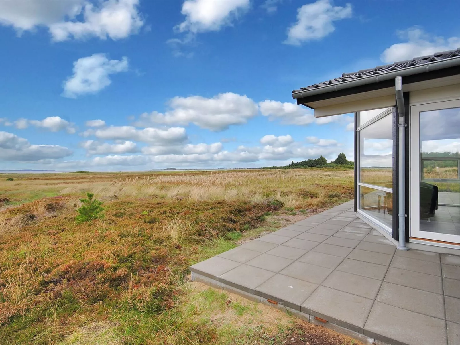 "Arisa" - 100m to the fjord-Buiten