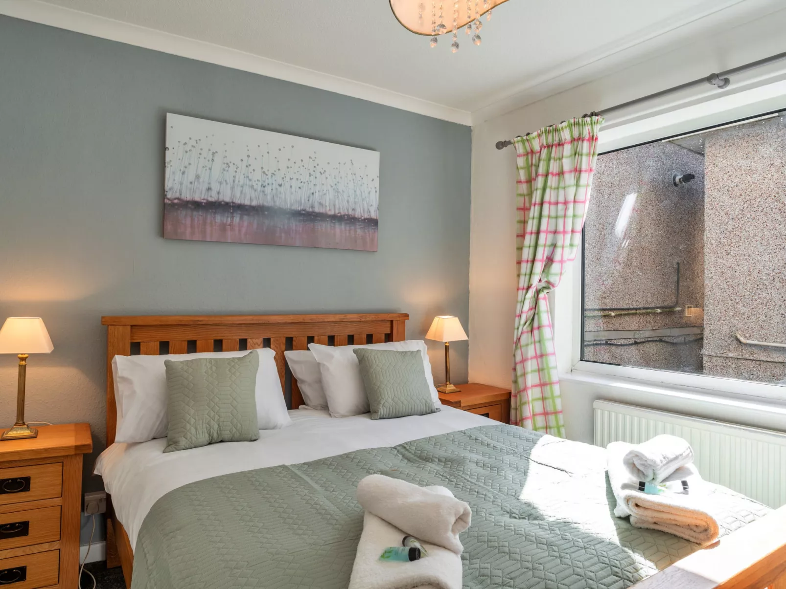 No. 5 Harlequin-Binnen