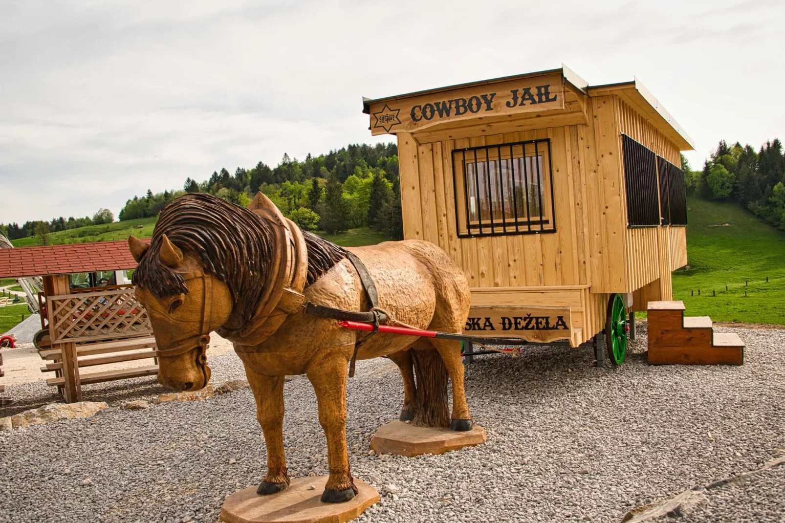 Visnja Gora Meadow Hideaway with Terrace - One Bedroom Cottage with Terrace (owner Hiška na skalci)-Buitenlucht