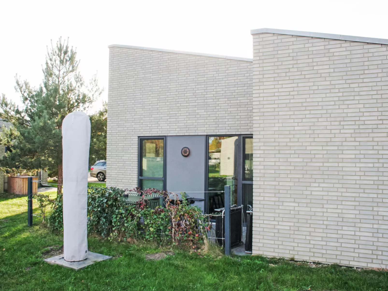 Zwischen den Hügeln (153) - Buiten