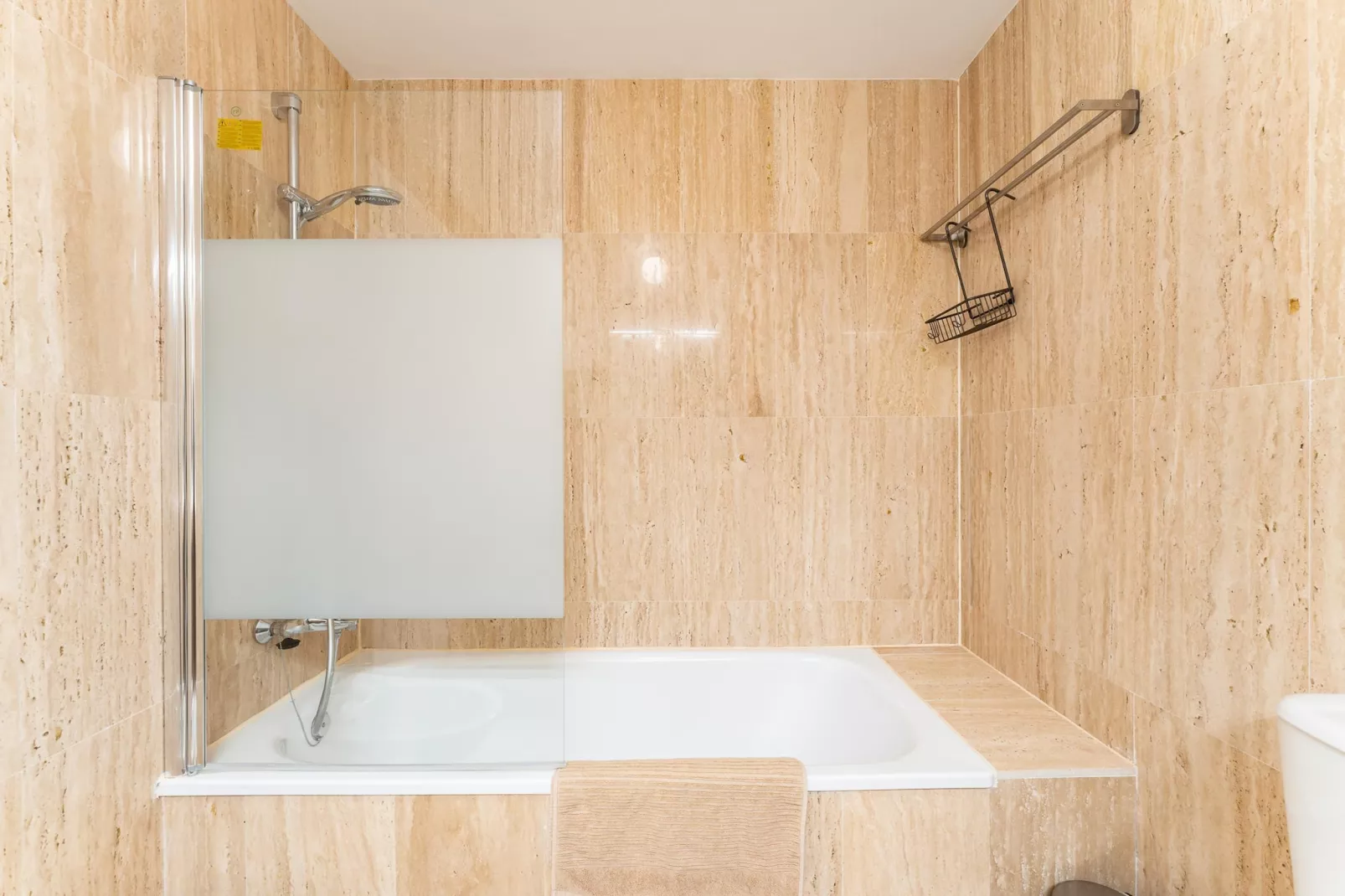 CT 375 - Faro's Cozy Dream in Elviria - Marbella-Badkamer