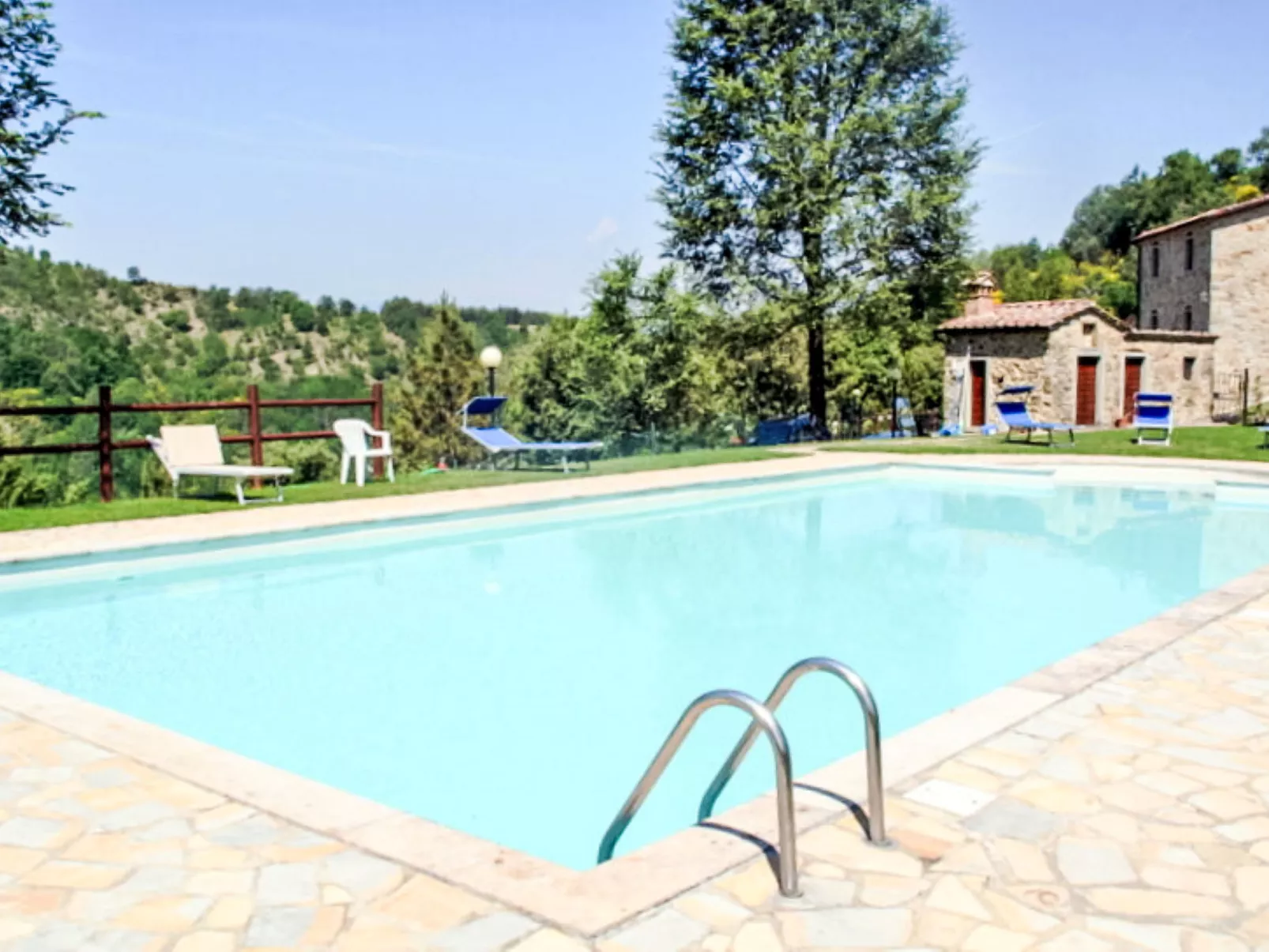 Il Frassino del Borgo di Ghiora-Buiten